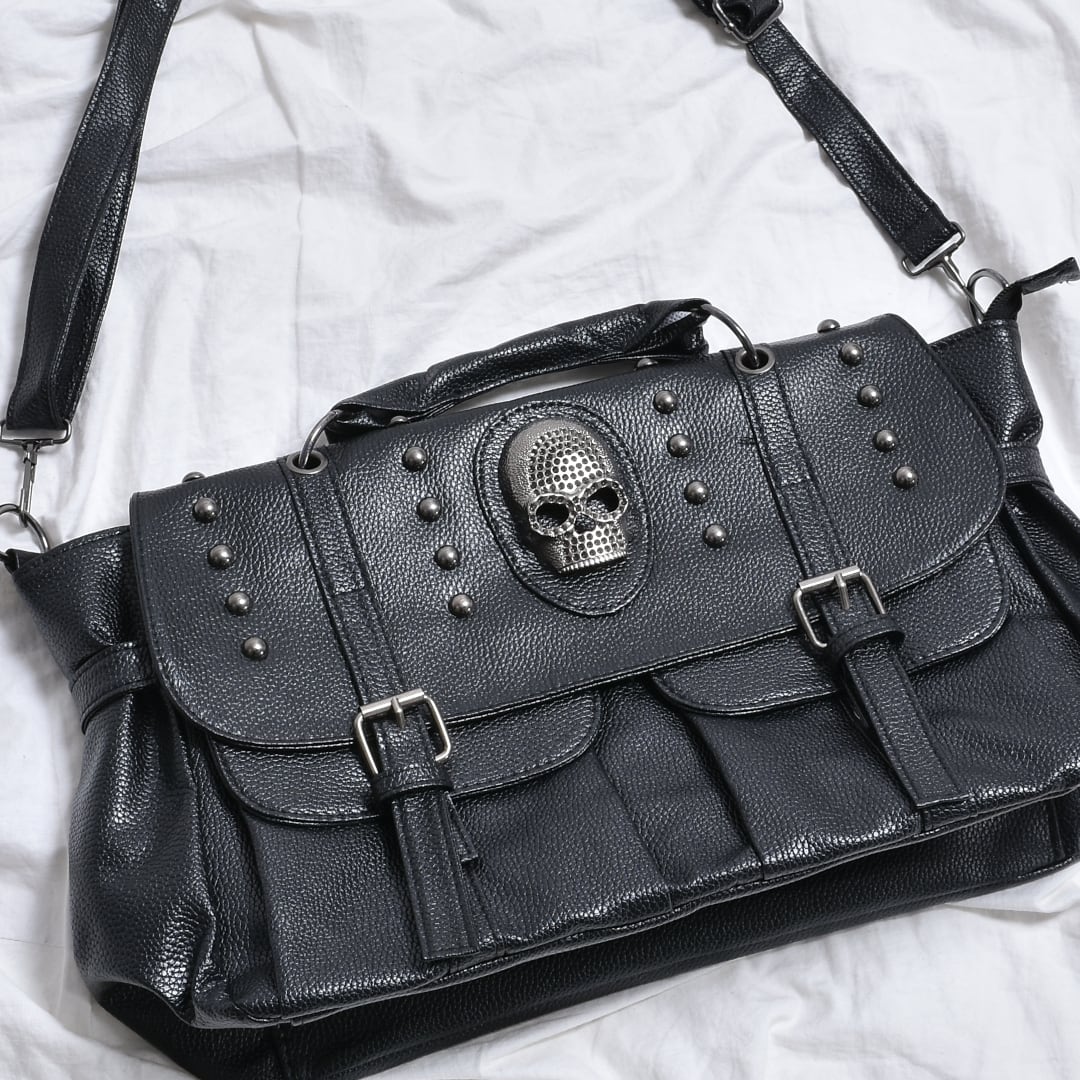 スカルスタッズ2WAYバッグ | VOLCAN&APHRODITE