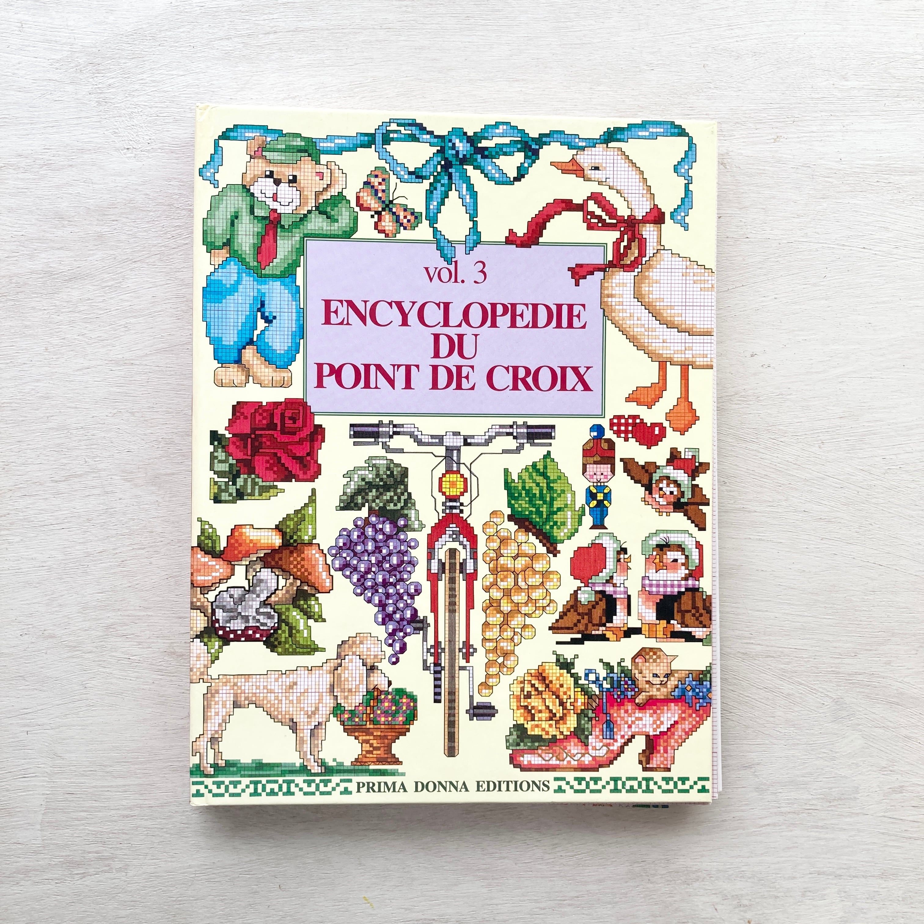 クロスステッチ図案集 ENCYCLOPEDIE DU POINT DE CROIX vol. 3 | folklora