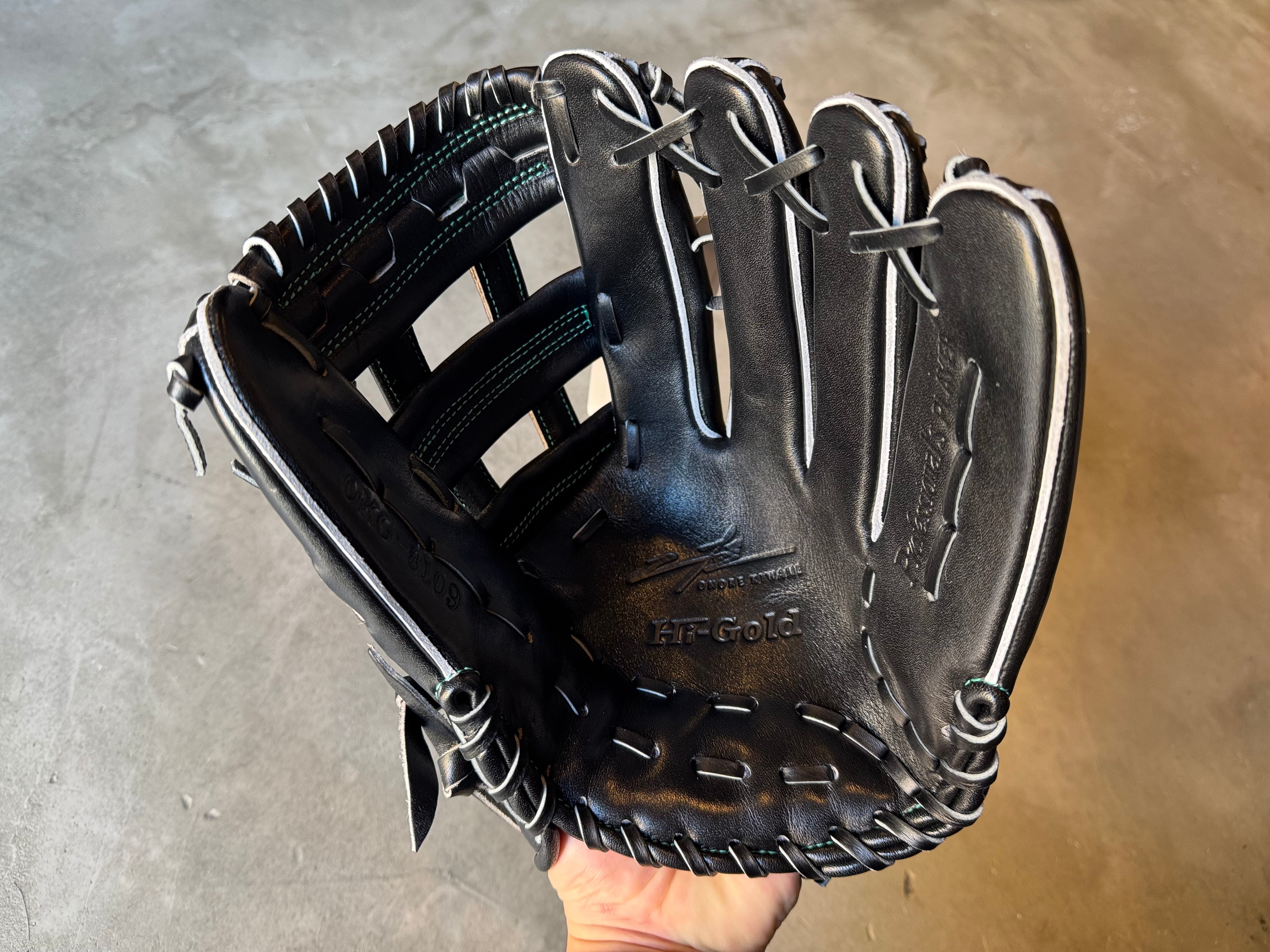 己極シリーズ2026モデル【Hi-GOLD】軟式用グローブ 外野手用 SR