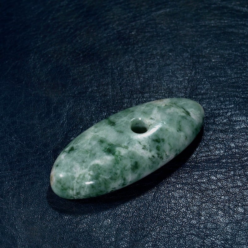 糸魚川翡翠 大珠 | URUWA 工房 うるわ