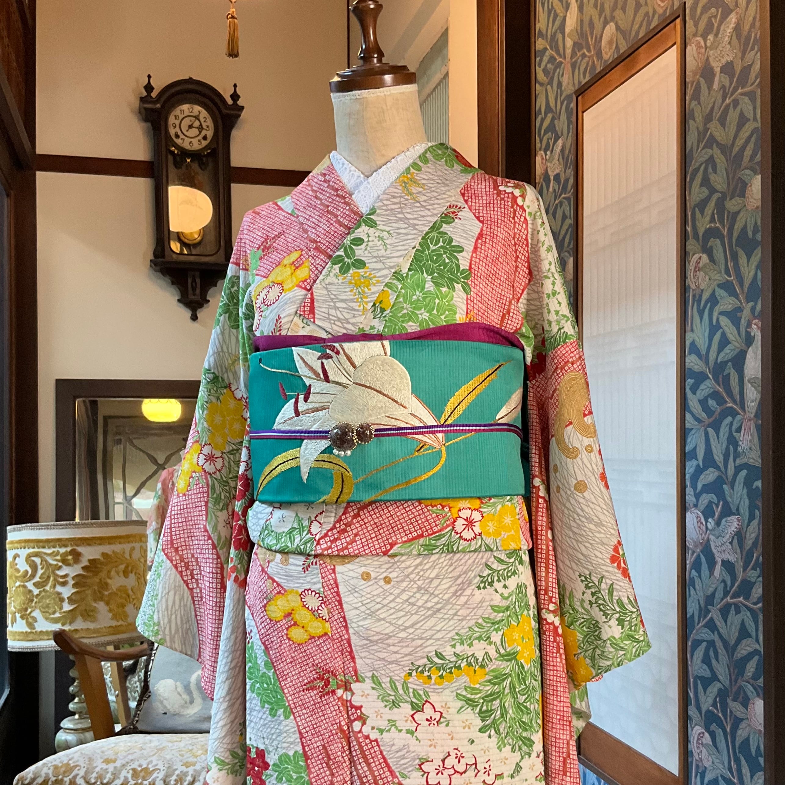 初秋の散歩道＊夏着物 絽縮緬＊秋草 撫子 萩 菊 波 水辺 アンティーク