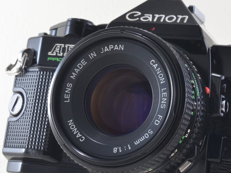 訳あり Canon New F-1 AE + New FD 50mm f1.8 訳あり Canon New F-1 AE