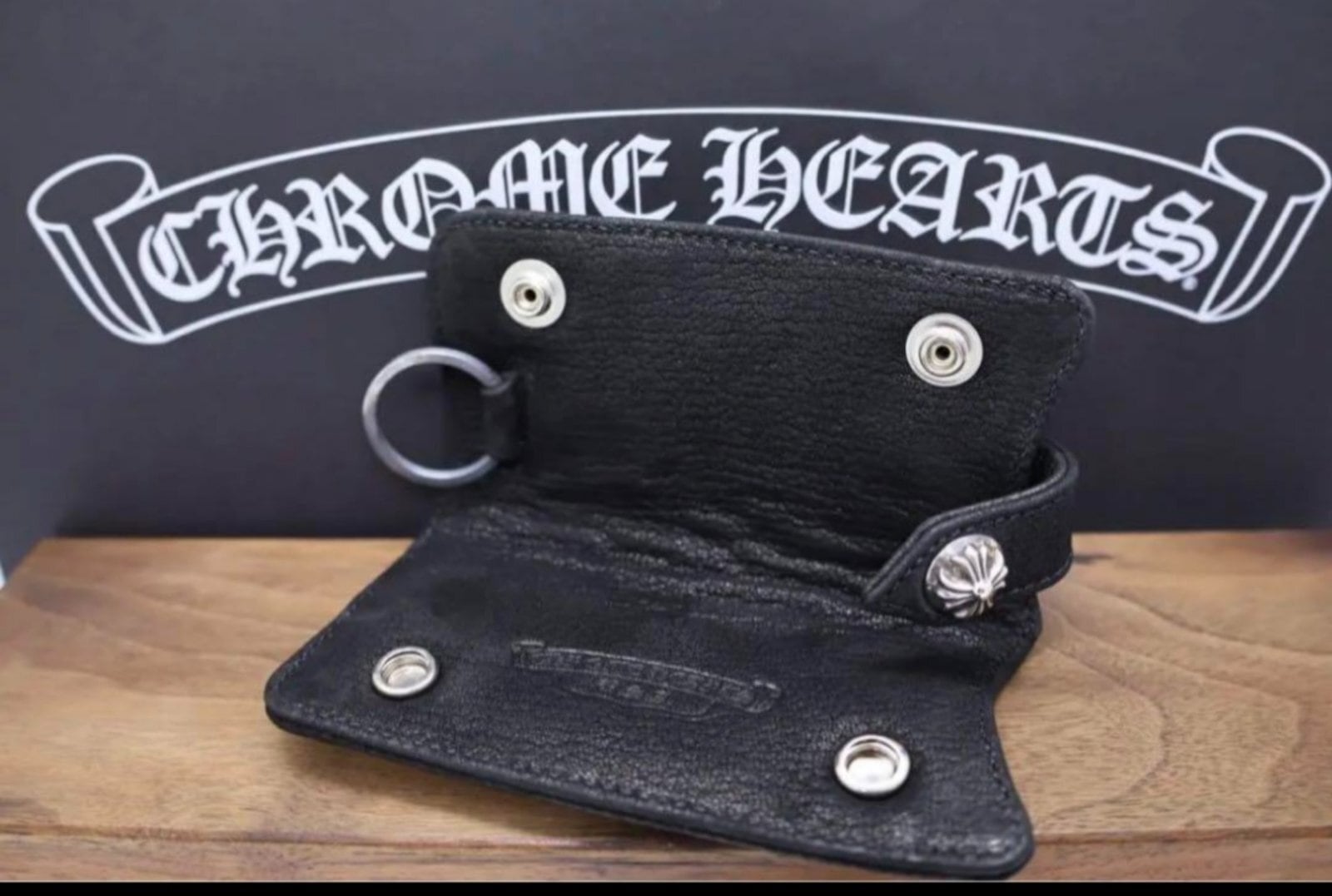 CHROME HEARTS クロムハーツ クロスボタン レザー キーケース