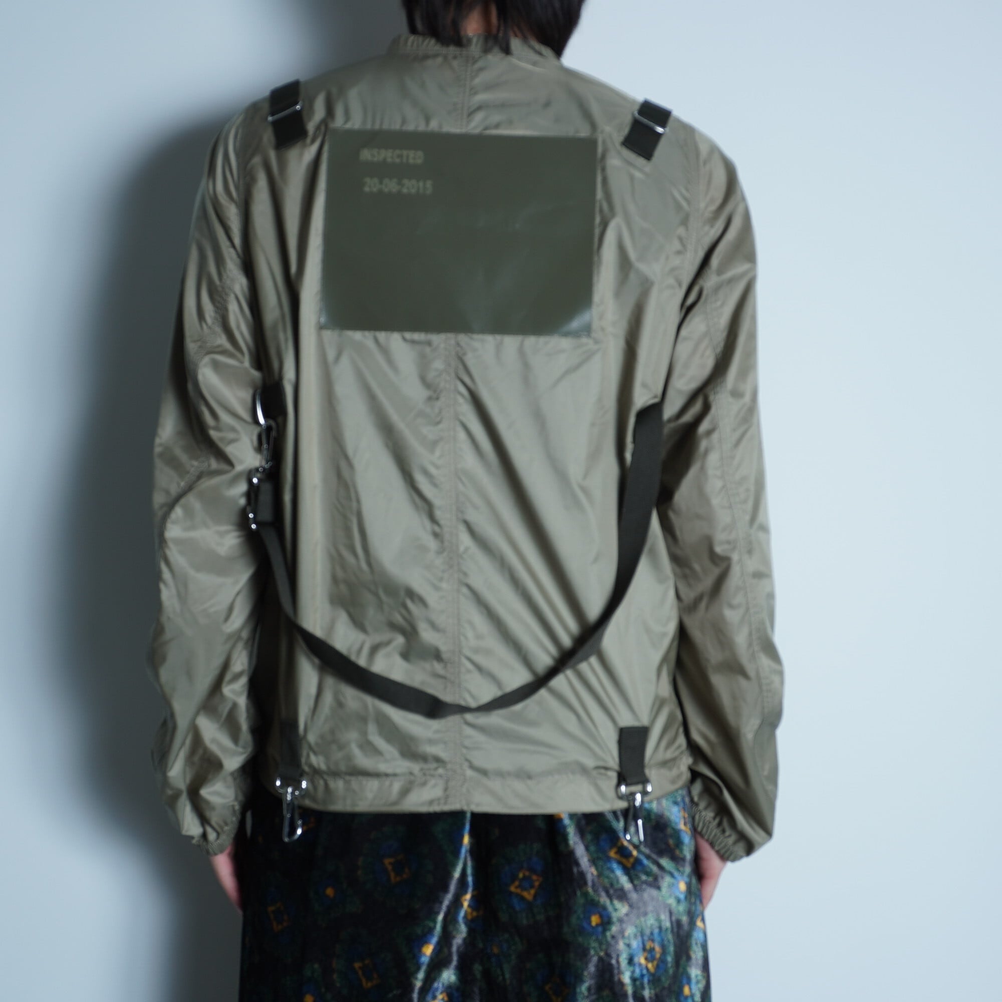 7c951f06b122de21be5b417692d4f1