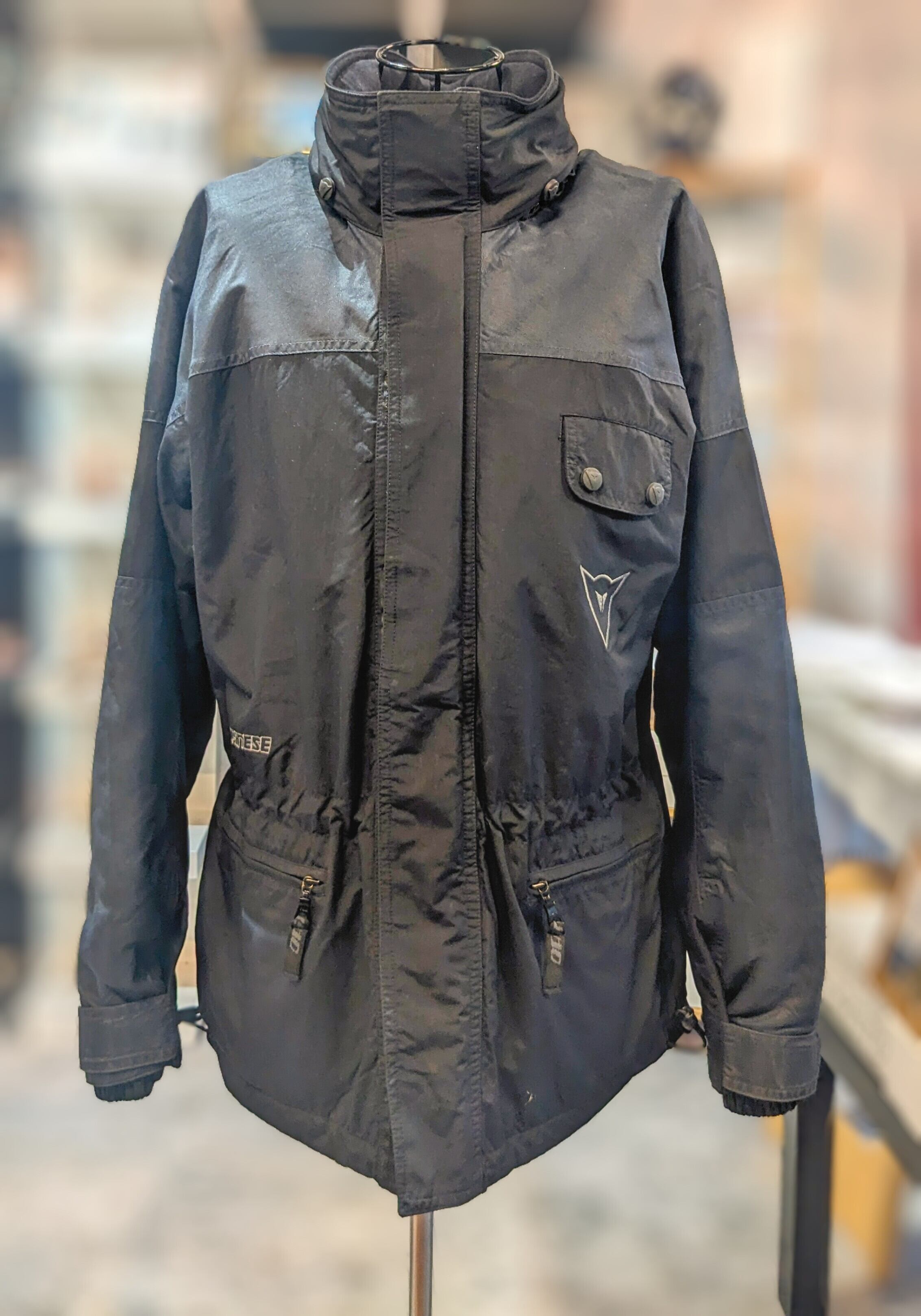 超推奨 ウインタ― ライディング ジャケット BLACK L DAINESE