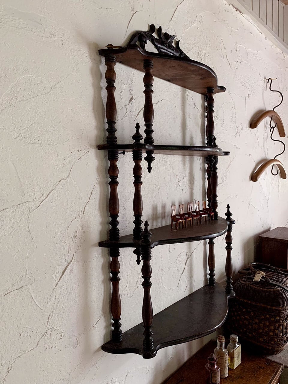木製 4段シェルフ 壁付棚 焦茶 ダークブラウン | Brocante de La