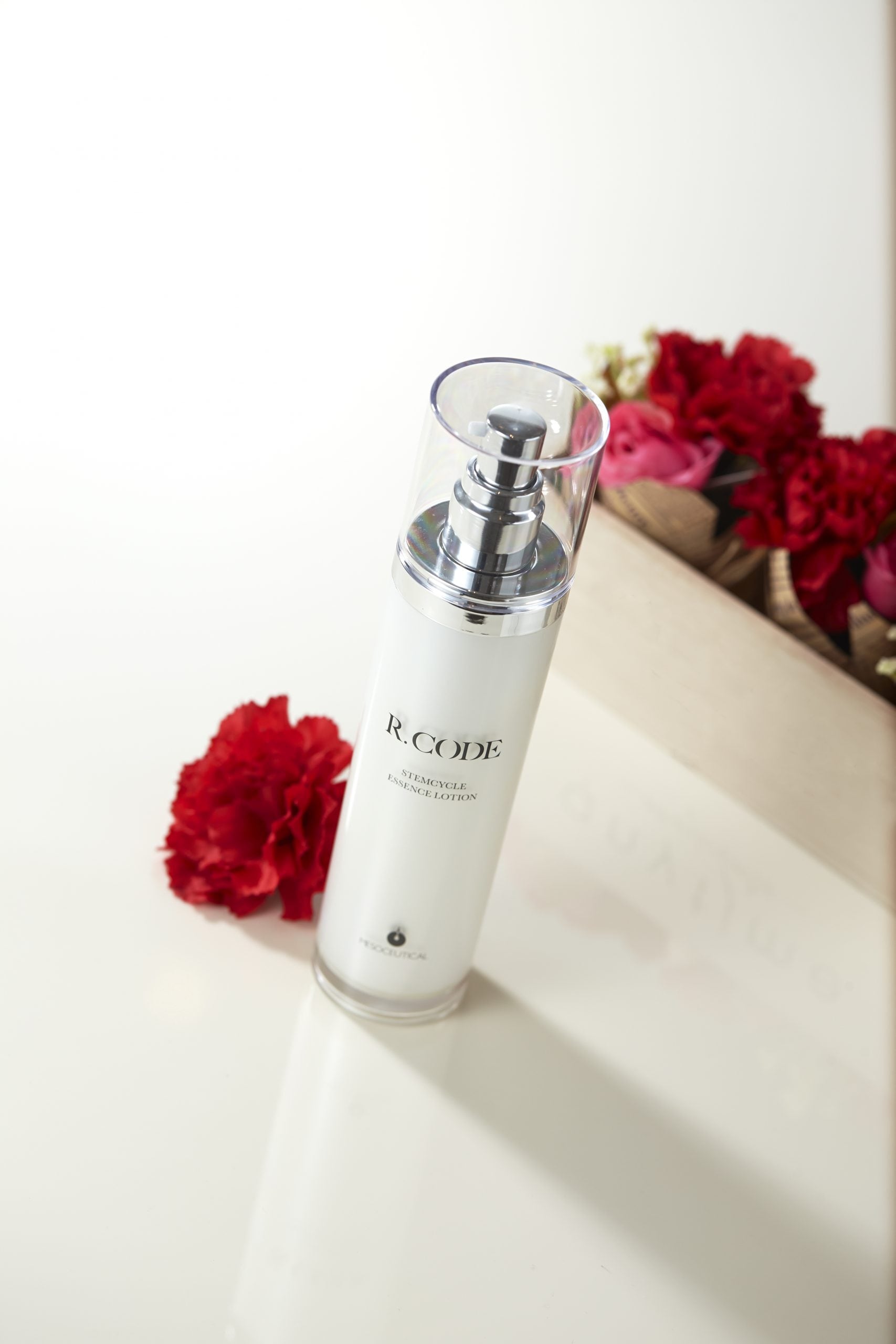 アールコード ステムサイクル エッセンスローション300ml(ポンプノズル