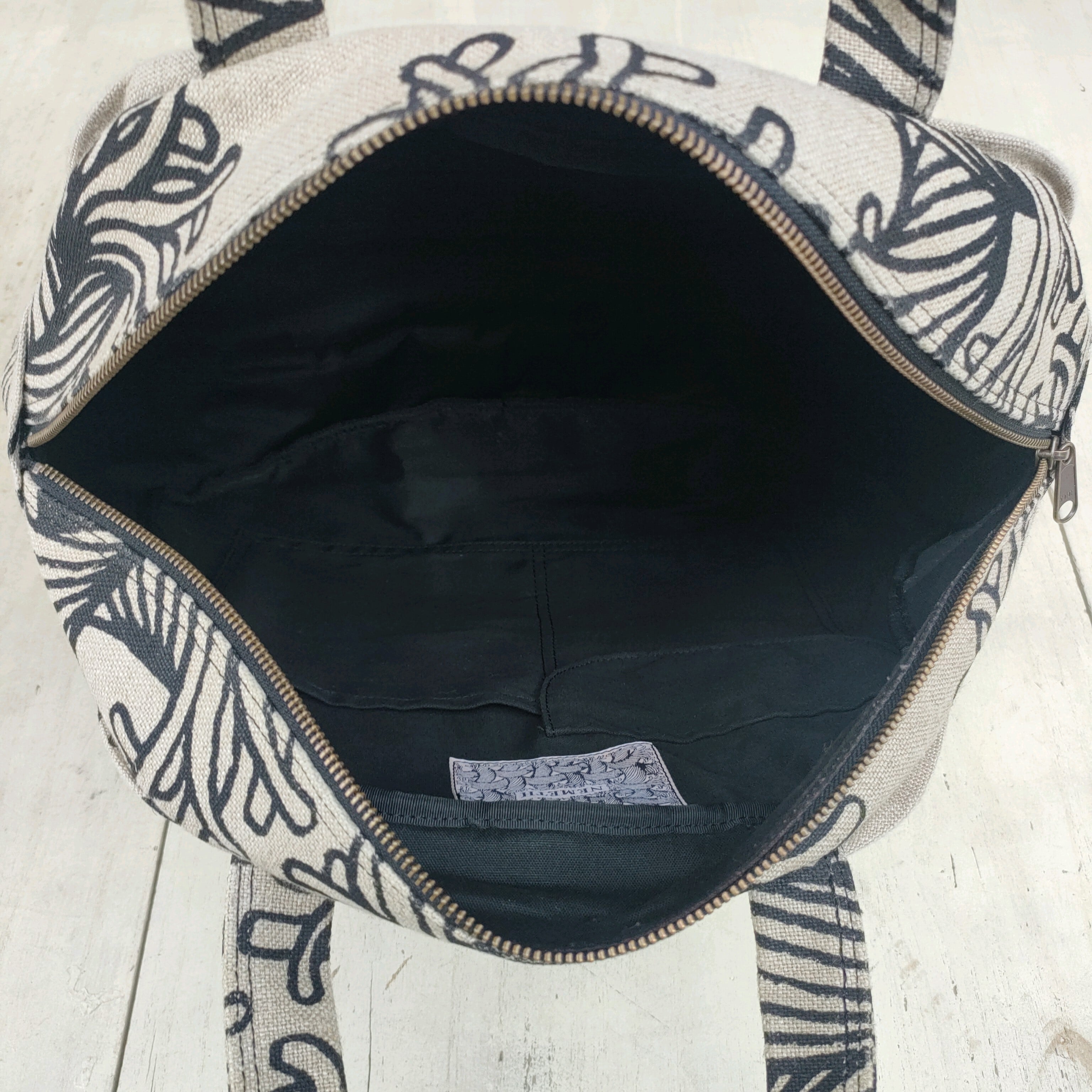 ○クリストファーネメスCHRISTOPHER NEMETH/ネメス/Round Bag L