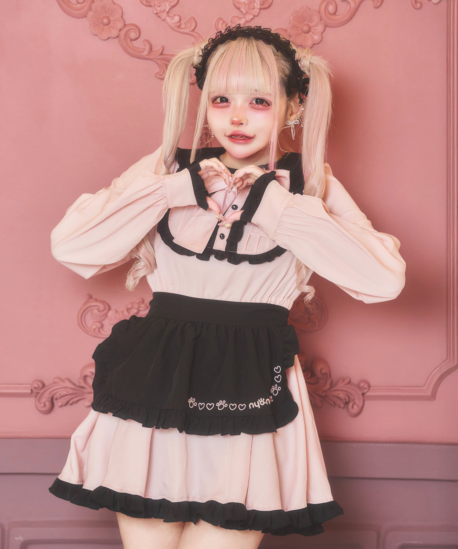 7eb9dae4e275965bcd8ba3dd2b2fb9