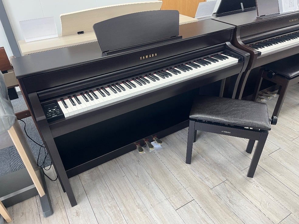 ☆81272【電子ピアノ】アバングランド YAMAHA N2 11製 | リユース専門