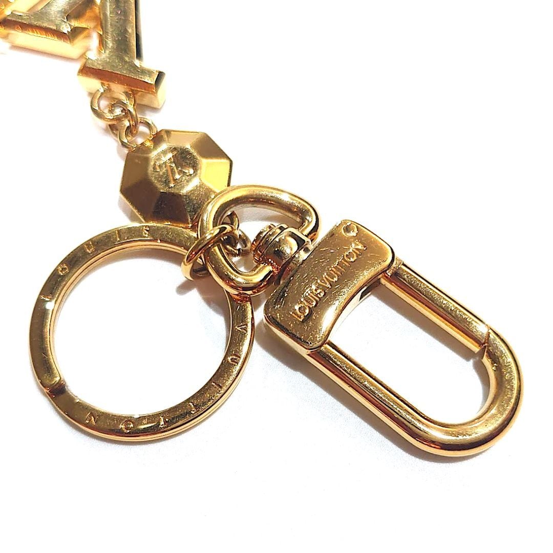 LOUIS VUITTON ルイ ヴィトン LV キーホルダー キーリング チャーム LV