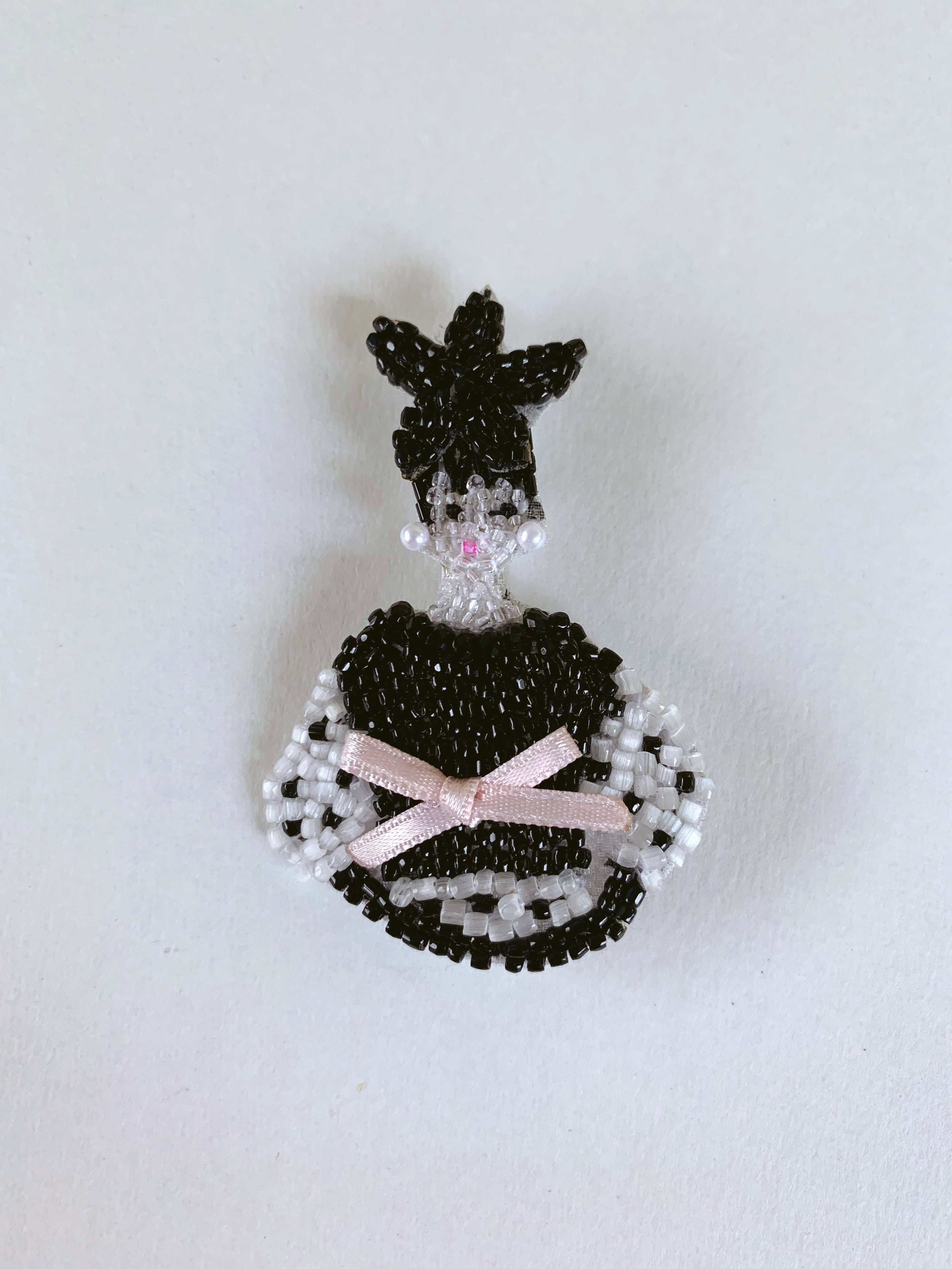 MARIANNE BATLLE（マリアンヌ・バトル） Y ST LAURENT Dot Brooch | KOKO