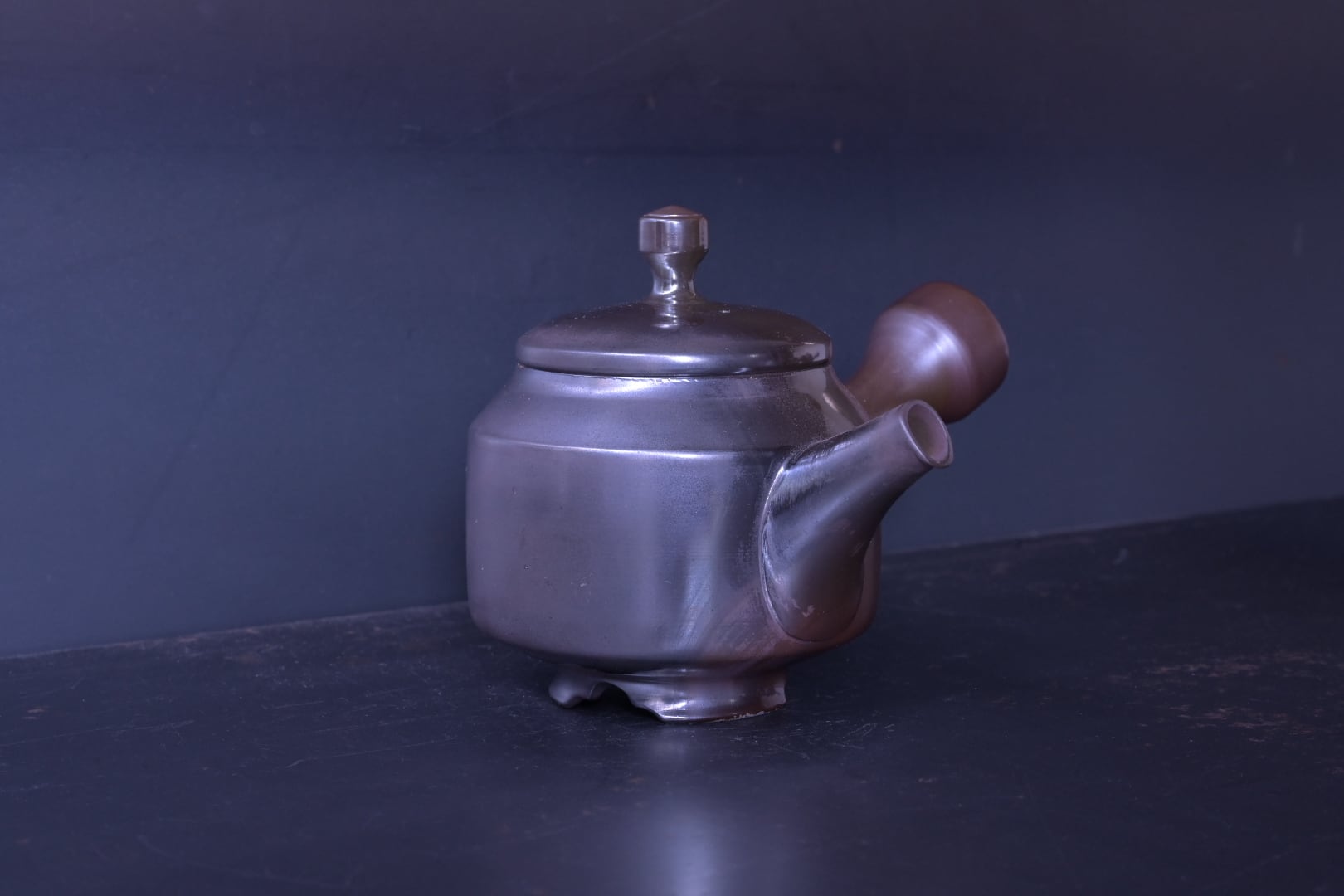 吉川雪堂 朱泥急須 窯変 | 鎌倉倶楽部 茶寮