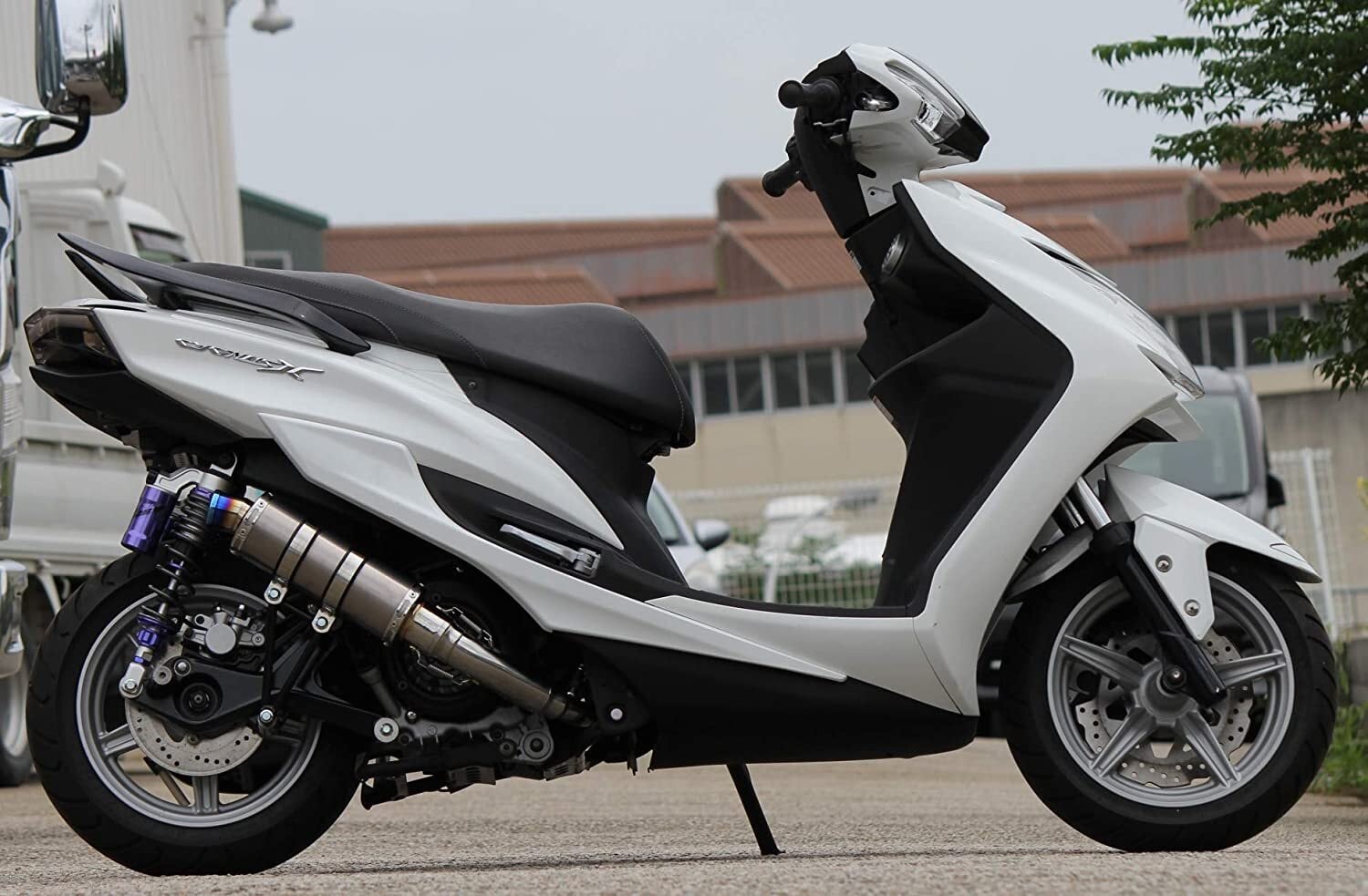 シグナスX 4型 5型 SR バイクマフラー EBJ-SEA5J 2BJ-SED8J 2016年