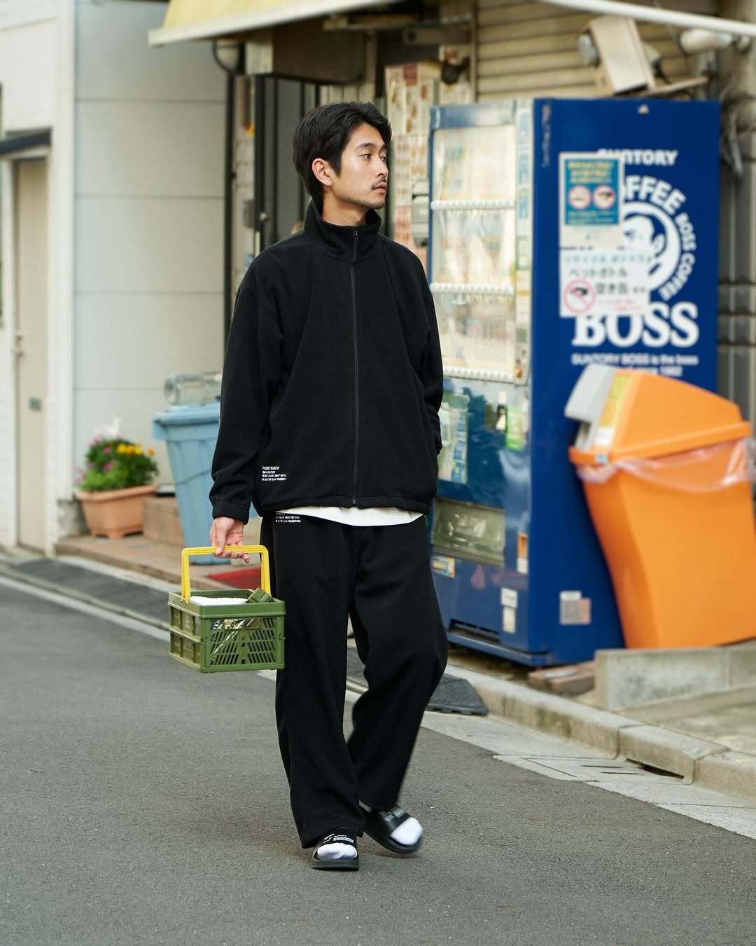 送料無料｜ReFresh!Service.｜FLEECE TRACK SUIT | 眠家オンラインストア