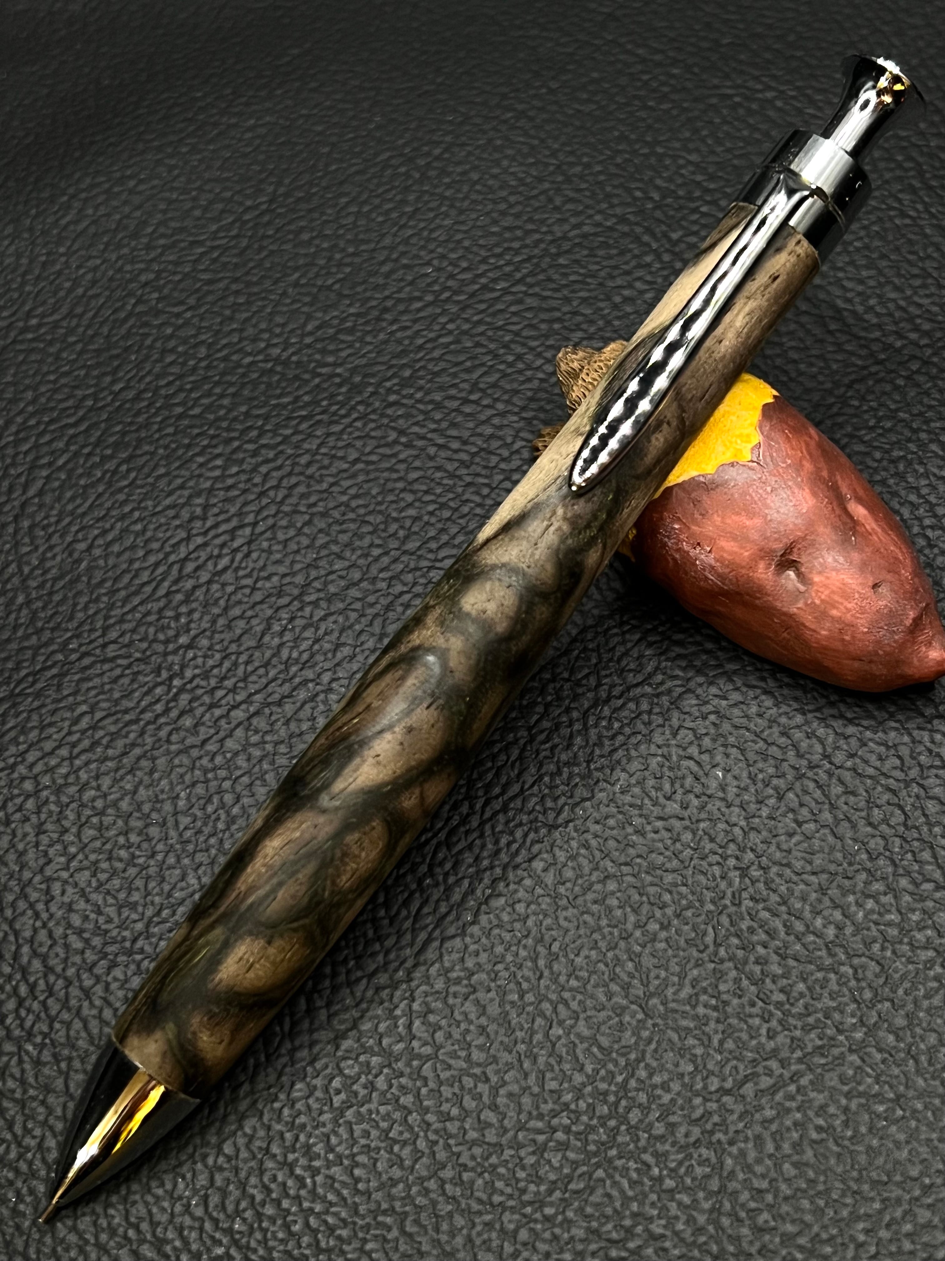 6 黒柿 孔雀杢 | こぶた工房