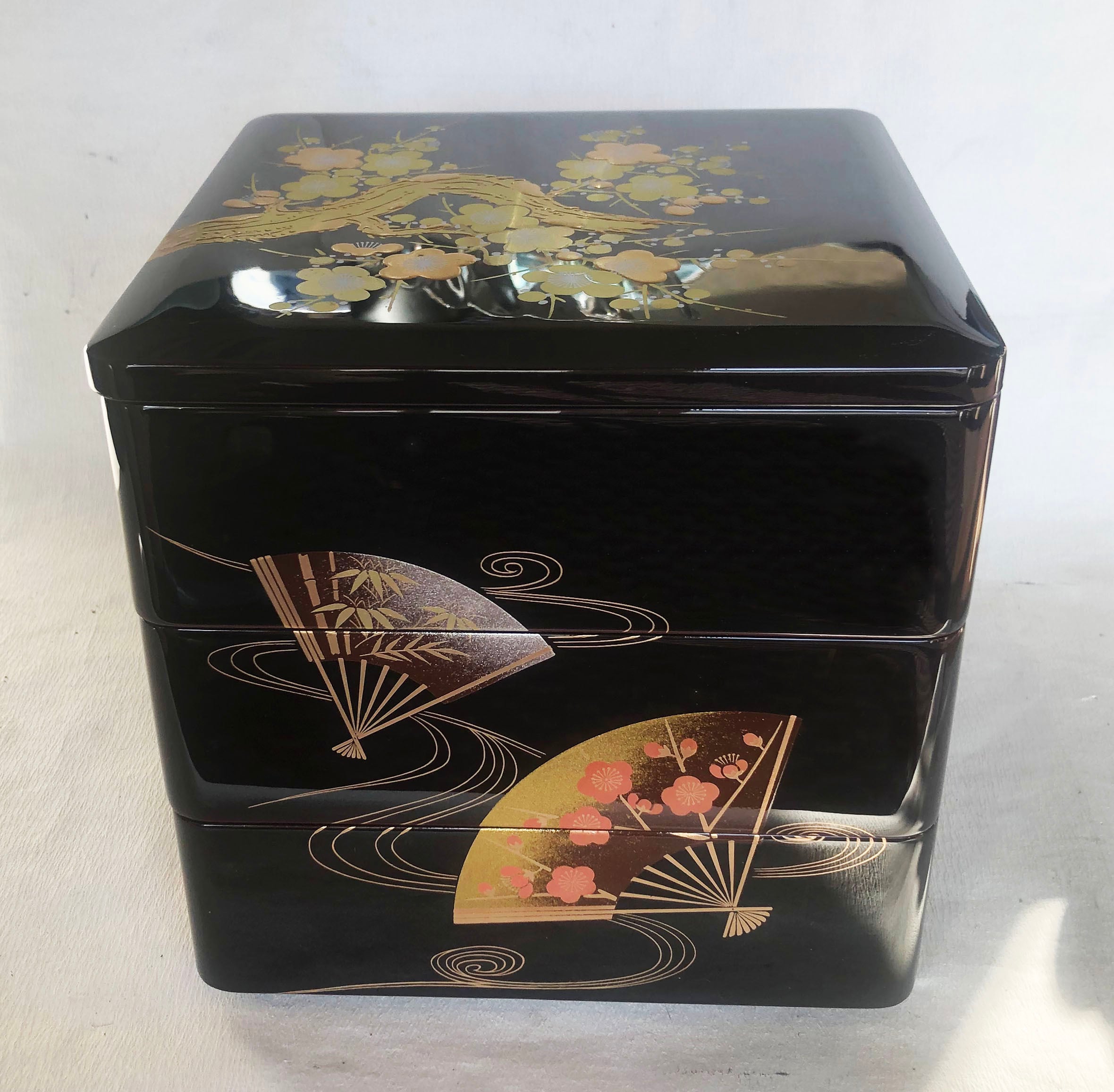 重箱/琉球漆器 丸型二段重箱(箱入り未使用品) 松竹梅 重箱/琉球漆器