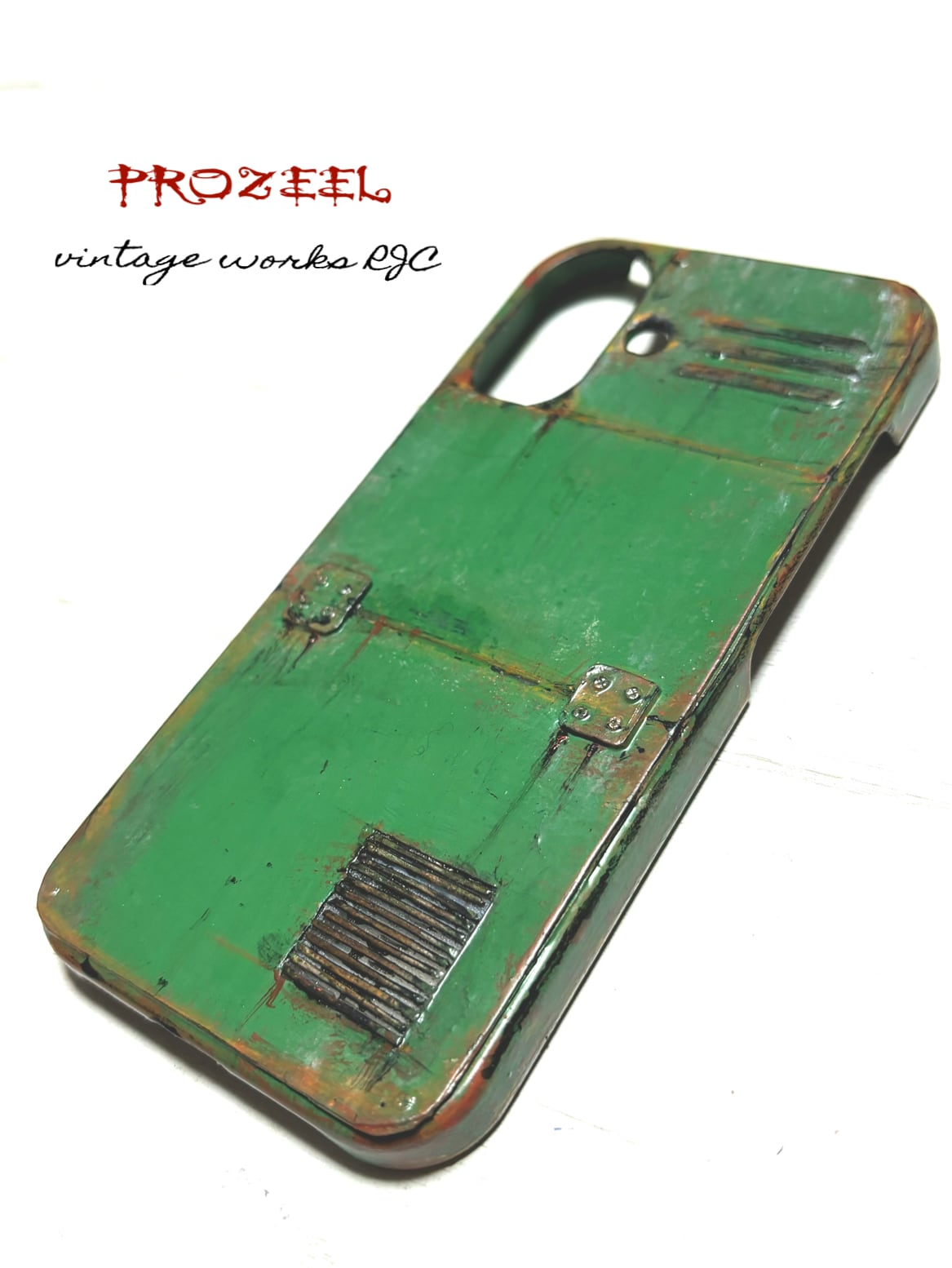 PROZEEL サビ塗装ビンテージ風 マッドダクトスマホケース | vintage