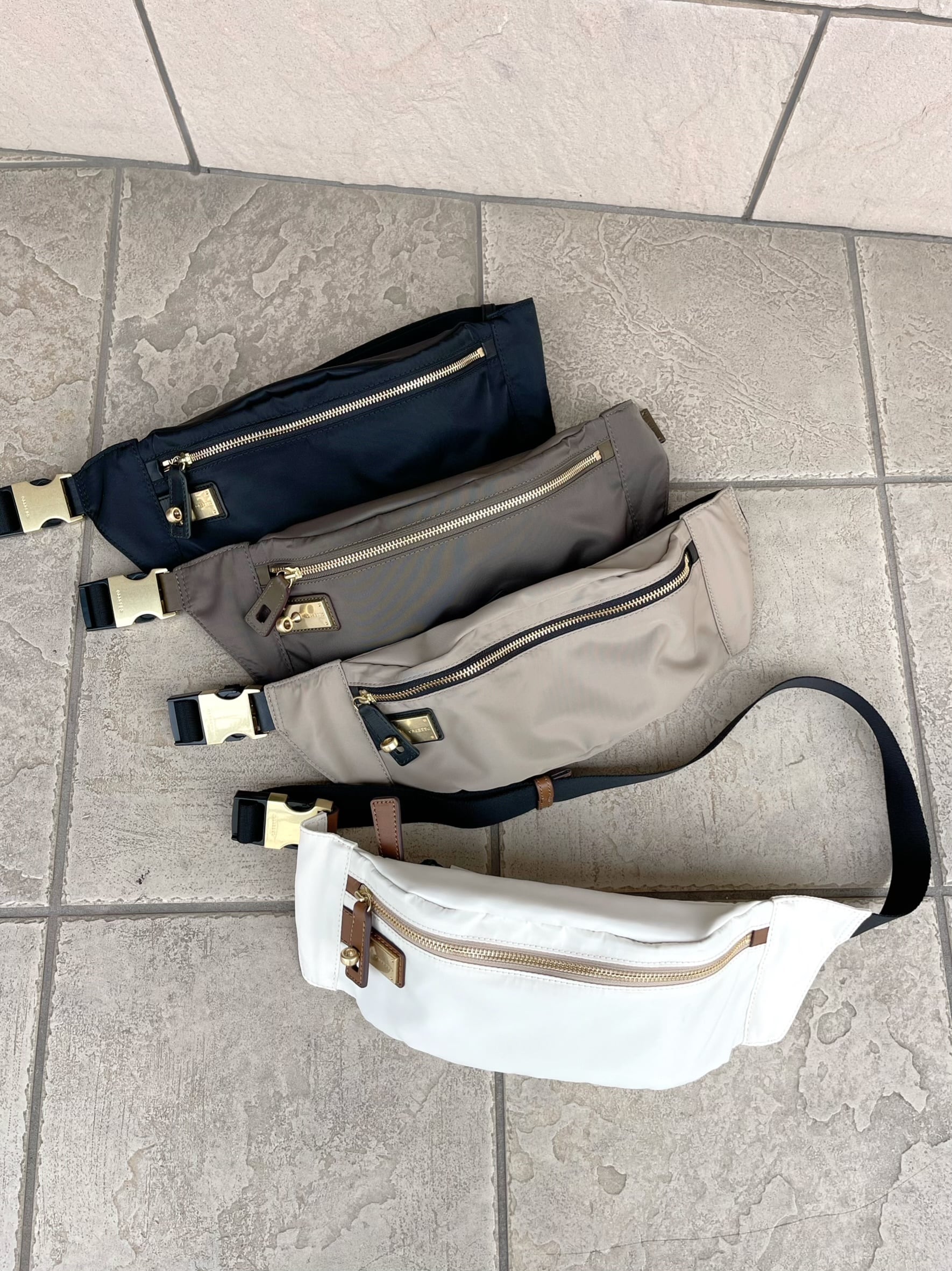 ORSETTO / ナイロンボディバッグ | anouk