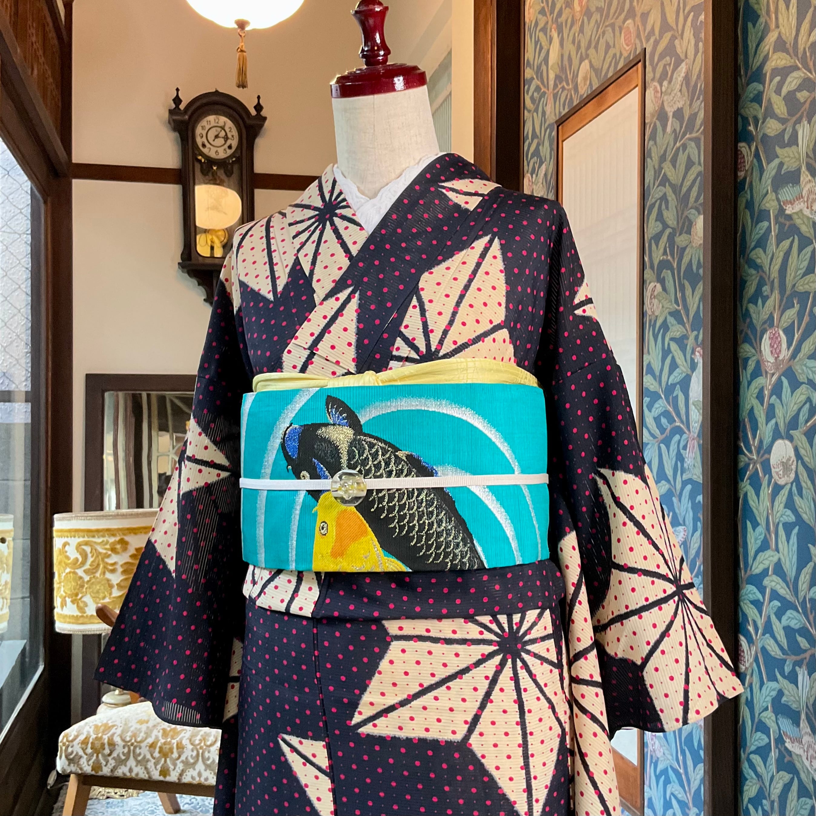 モノクロドットステンドグラス＊夏着物 絽＊麻の葉 水玉 雪の結晶 黒