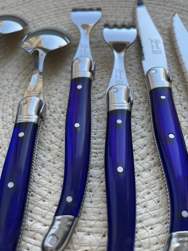 パリブルー色 Laguioleラギオールカトラリー ナイフ2本フォーク2本