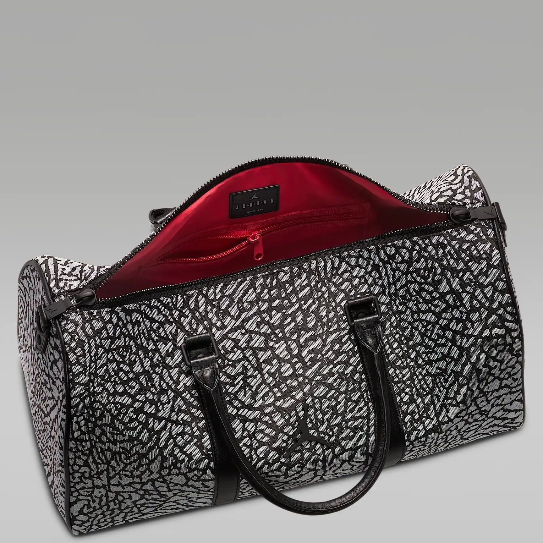 Nike Jordan Icon Duffle Bag ジョーダン アイコン ダッフルバッグ 25L