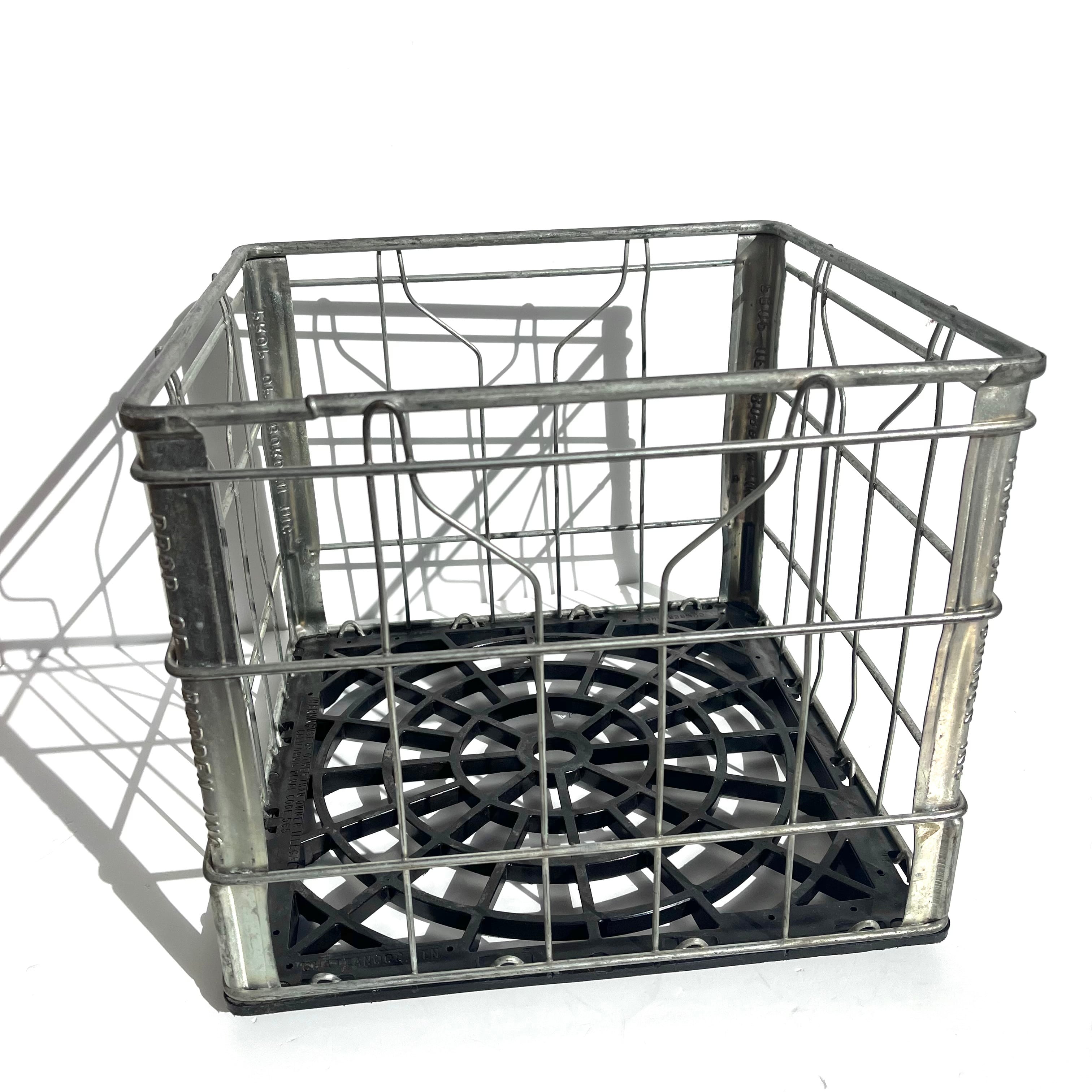 Vintage Wire Milk Crate ミルククレート 店舗 ショップ ディスプレイ