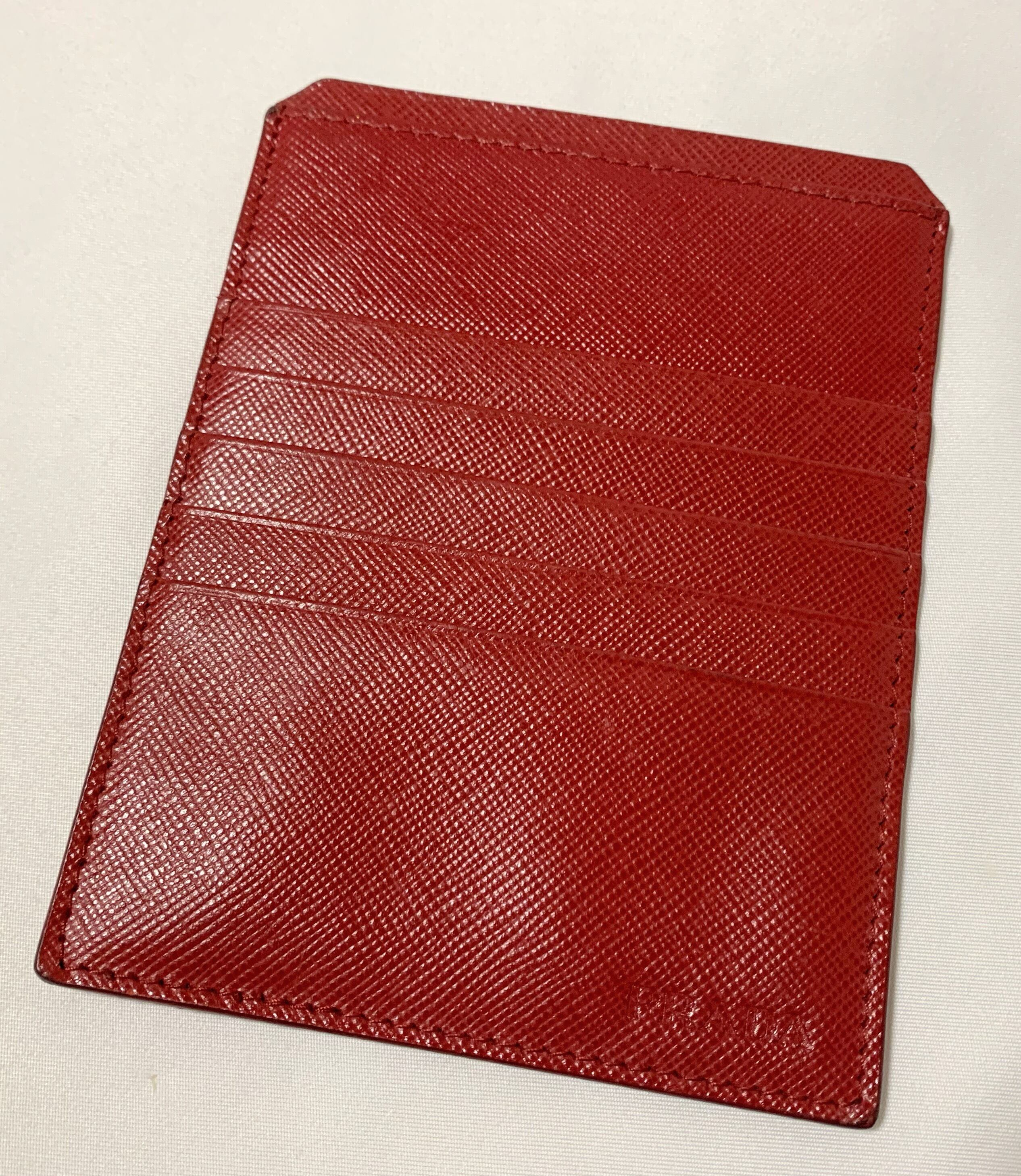 PRADA プラダ カードケース ホルダー サフィアーノ 赤 レッド 美品