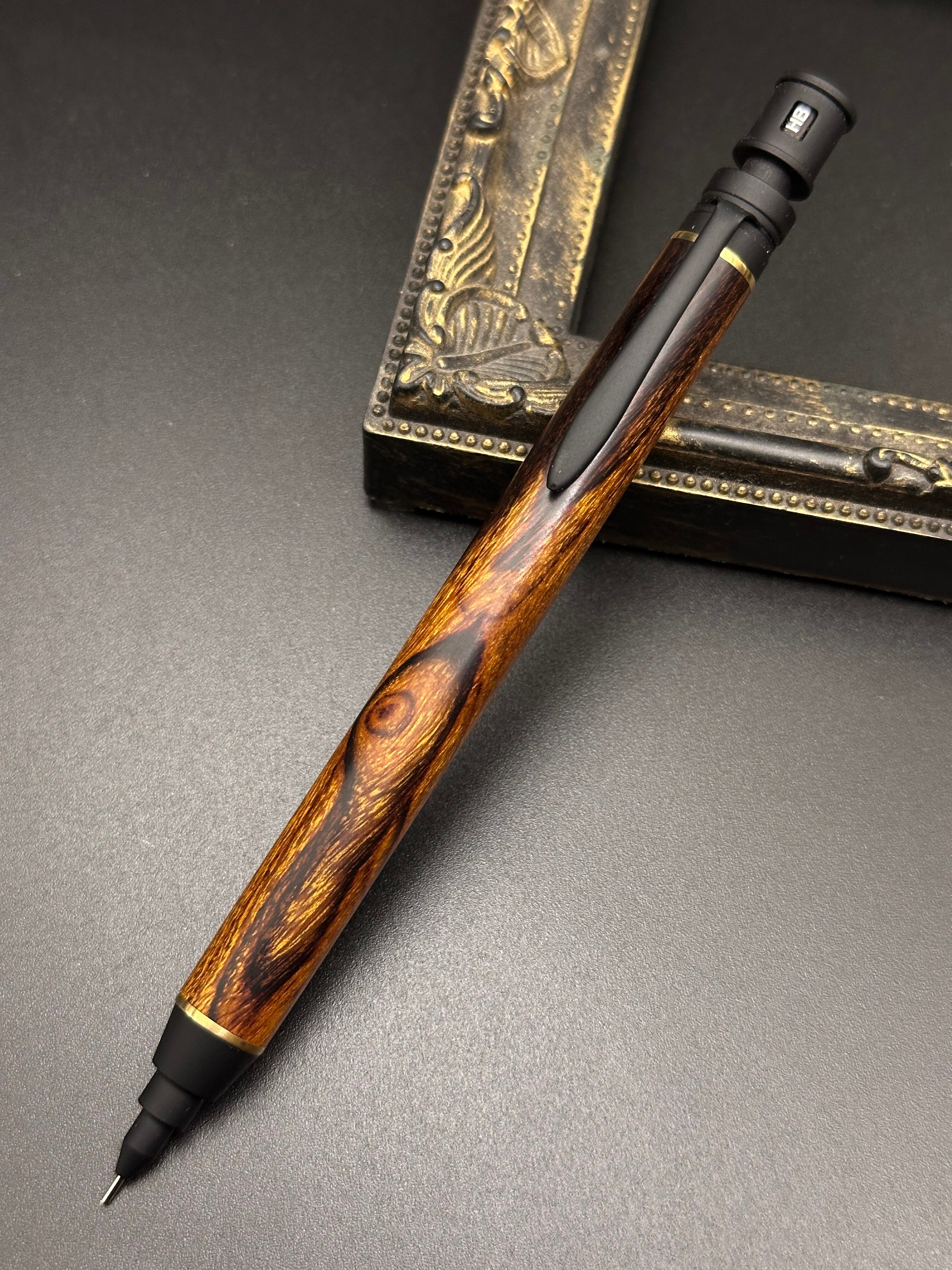 サイアミースローズウッド(極上マイクロカーリー)/木軸シャープペン 低