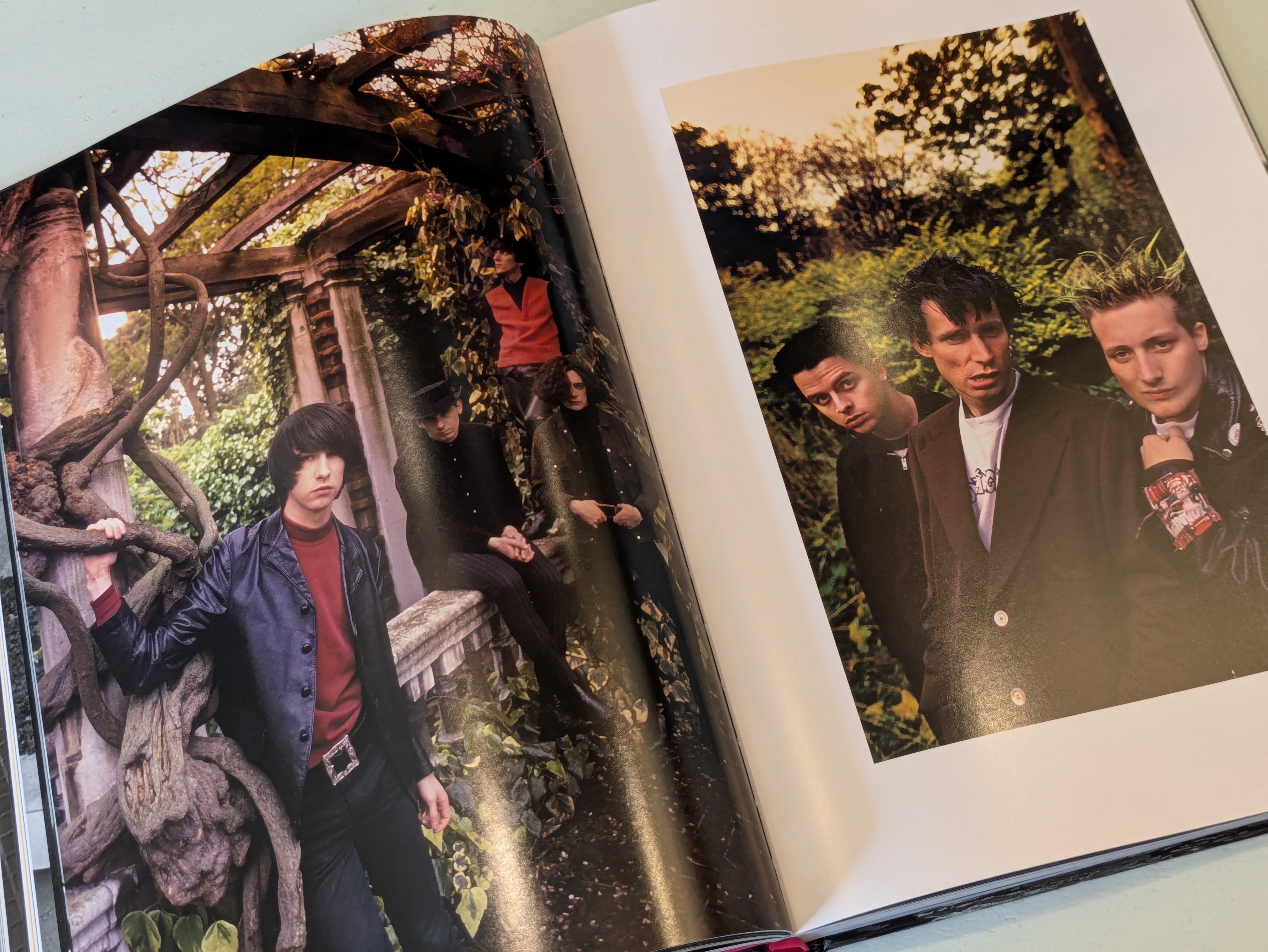 Derek Ridgers : Photographs / デレク・リジャーズ | Photobooks on