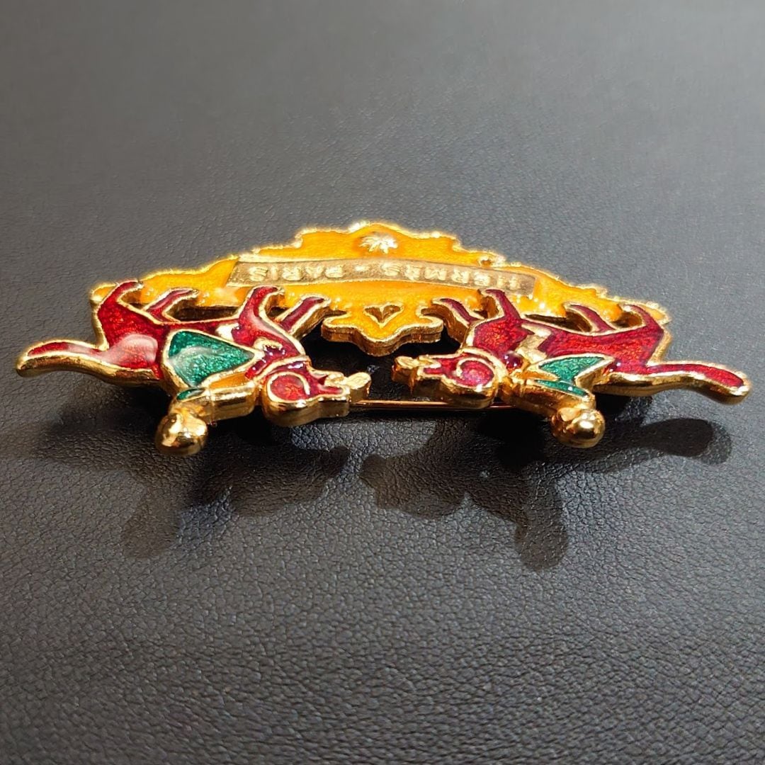 HERMES エルメス 七宝焼 ブローチ 犬と少女 女の子 男の子 犬