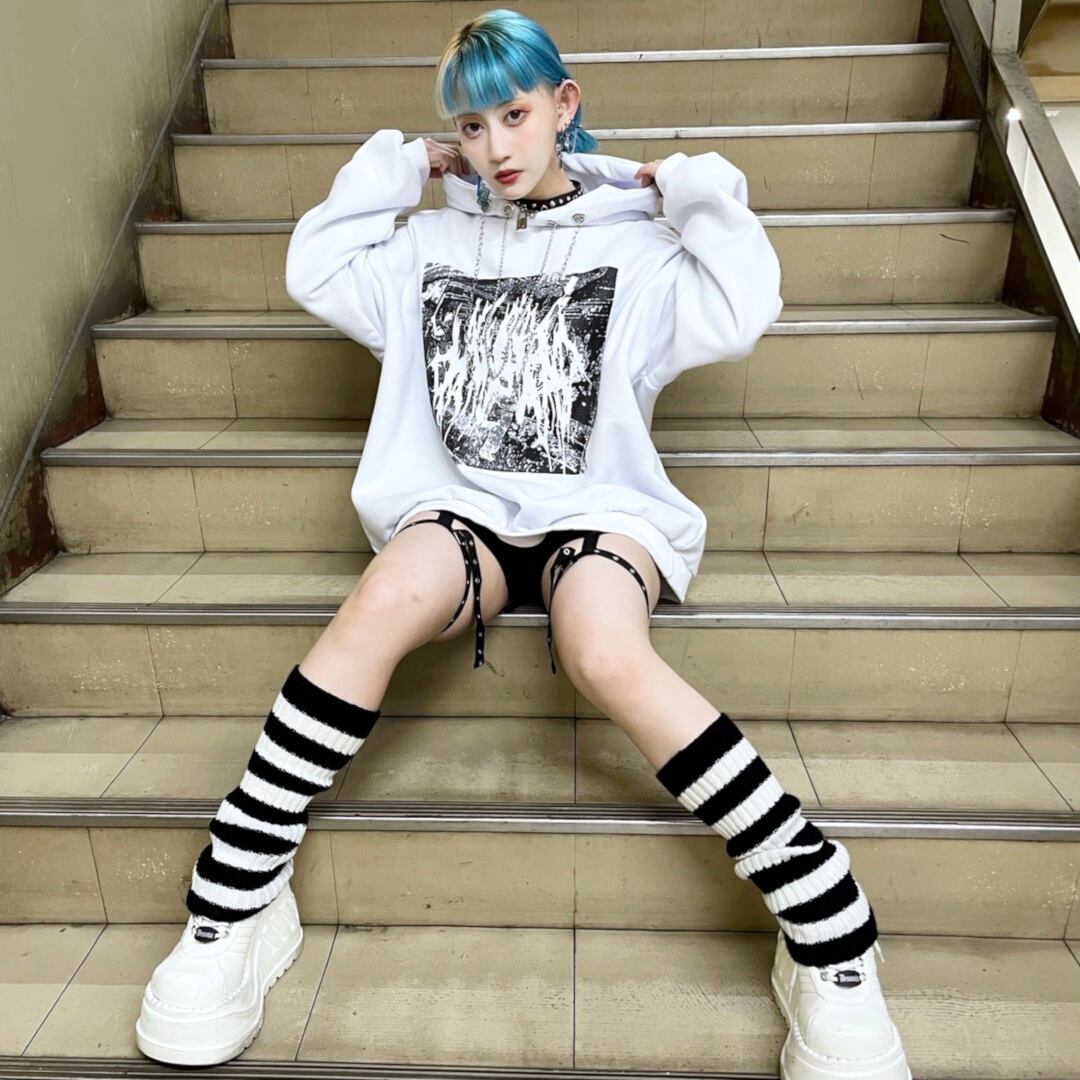 ルーズソックス風☆ボーダーレッグウォーマー | VOLCAN&APHRODITE