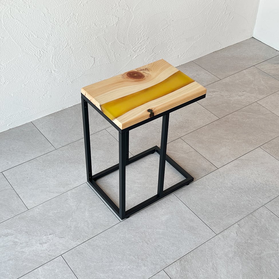 レジンサイドテーブル 天然木 檜（ヒノキ）ブルーレジン ソファ