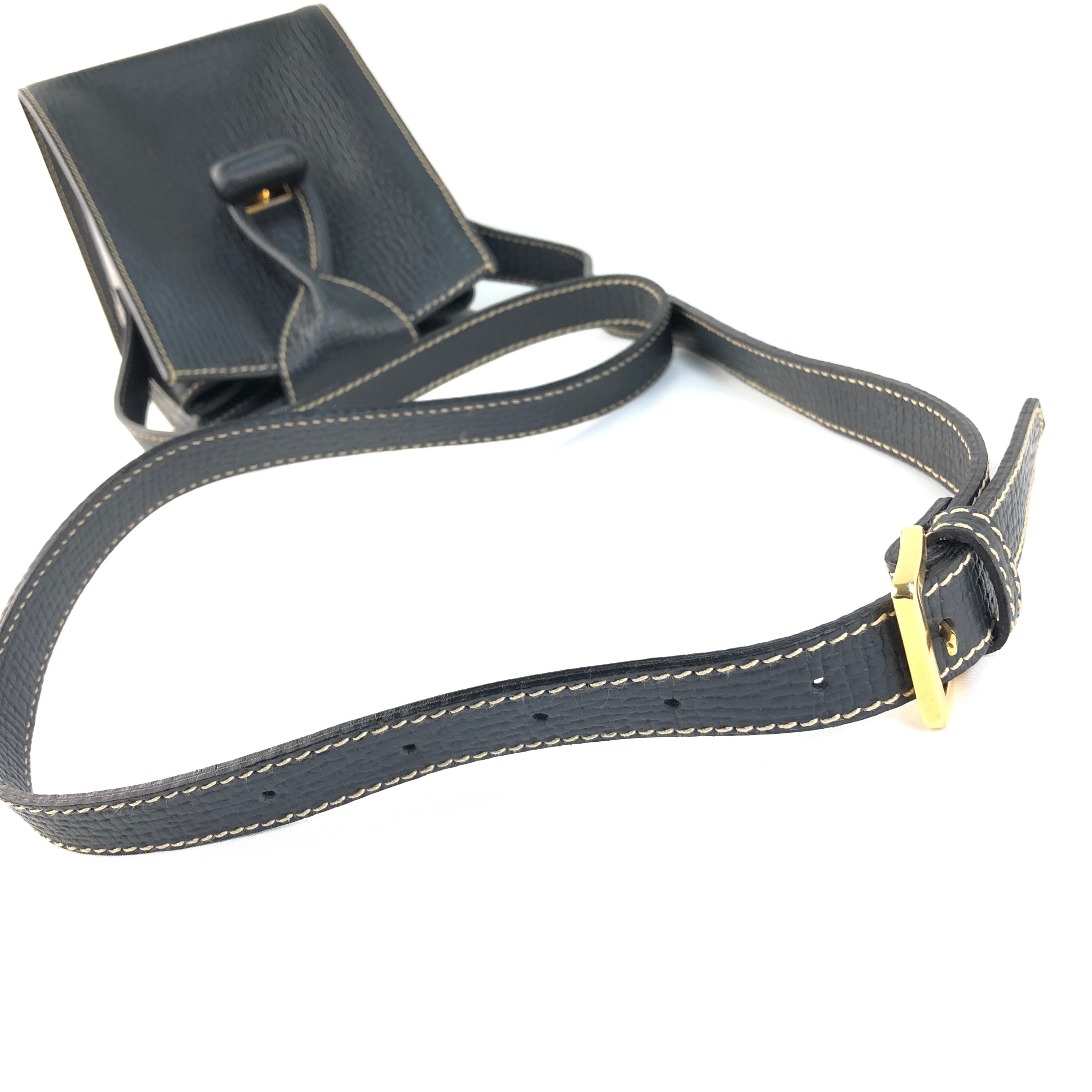 LOEWE ロエベ ターンロック トグル ポシェット ミニバッグ レザー 型