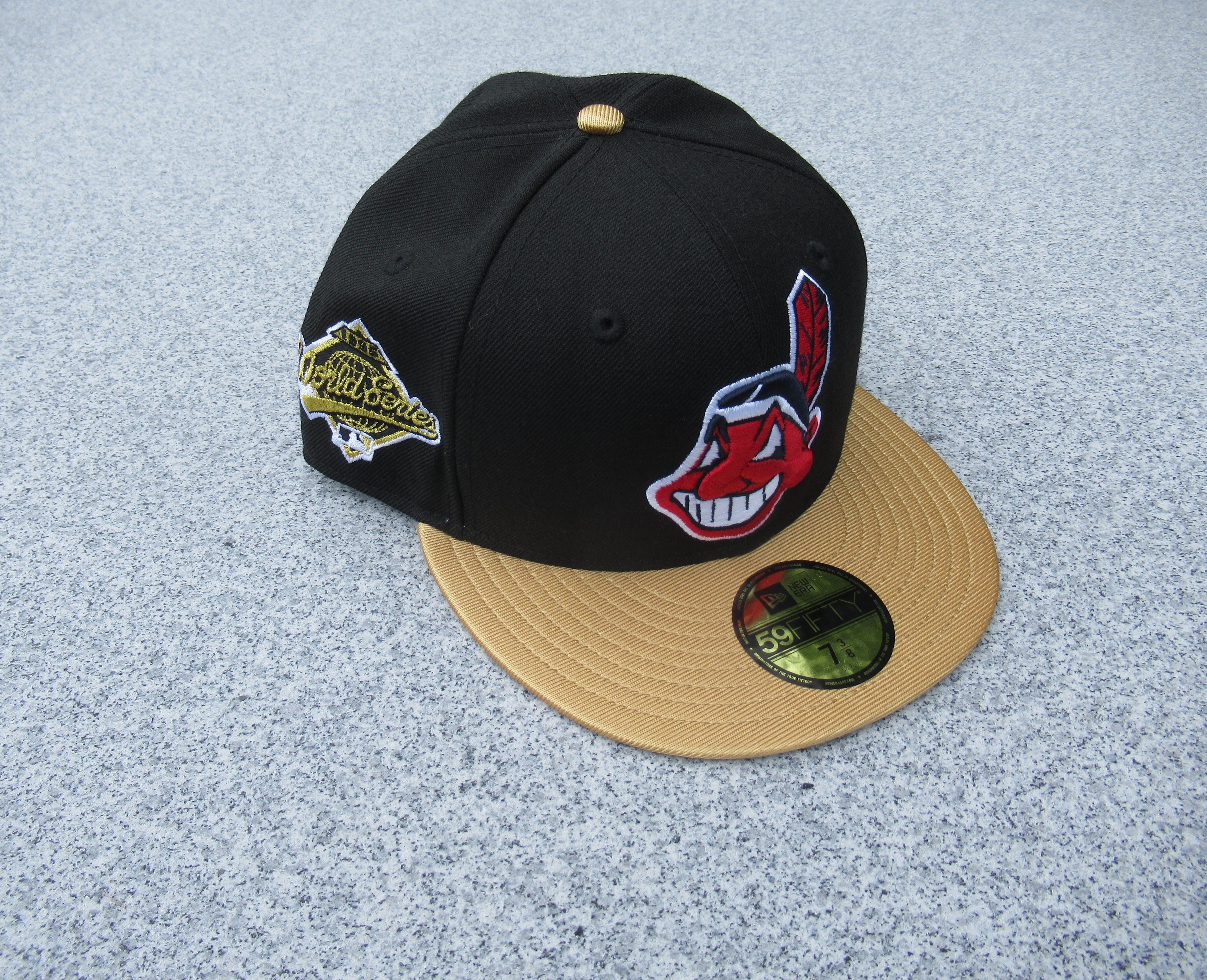 NEW ERA 59fifty Cleveland Indians インディアンス CAP gold | date