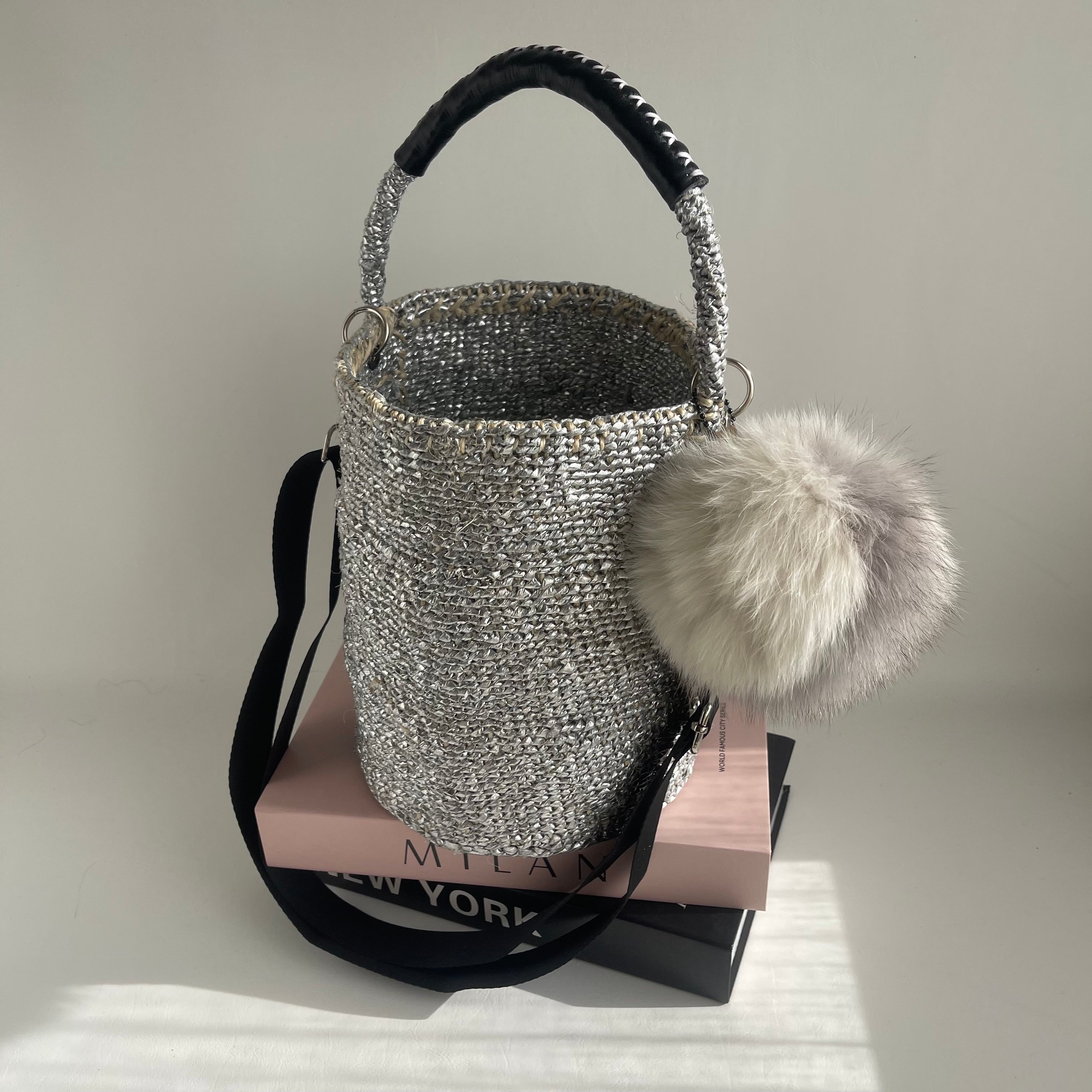 shoulder | meong blue