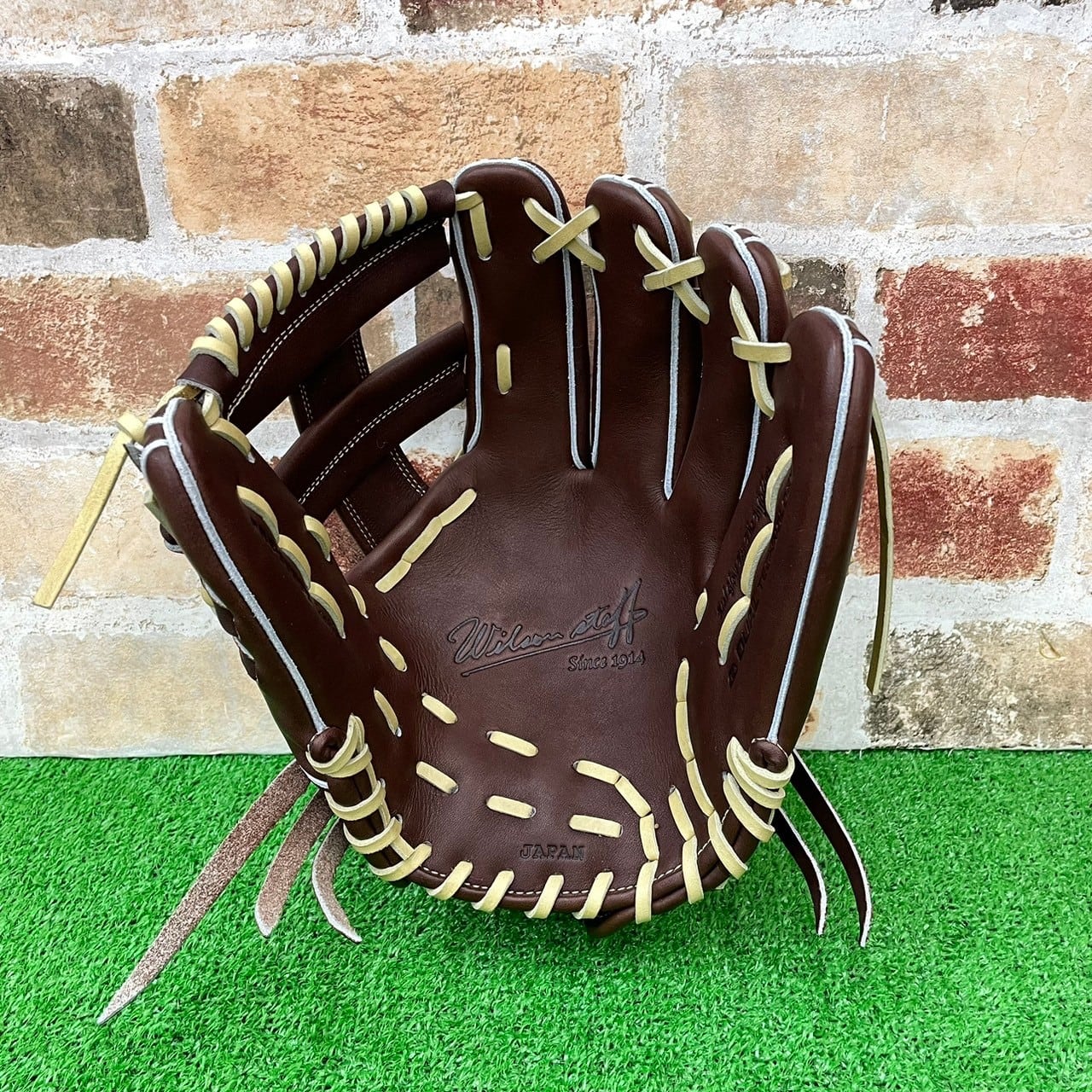 2025年最新モデル！Wilson D5型 硬式グローブ WBW102895 WBW102896