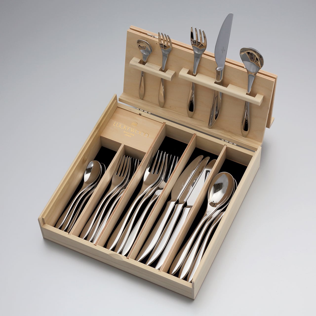 マリール〉20pc.ディナーセット（木箱入） 5-15020-4110 | LUCKYWOOD