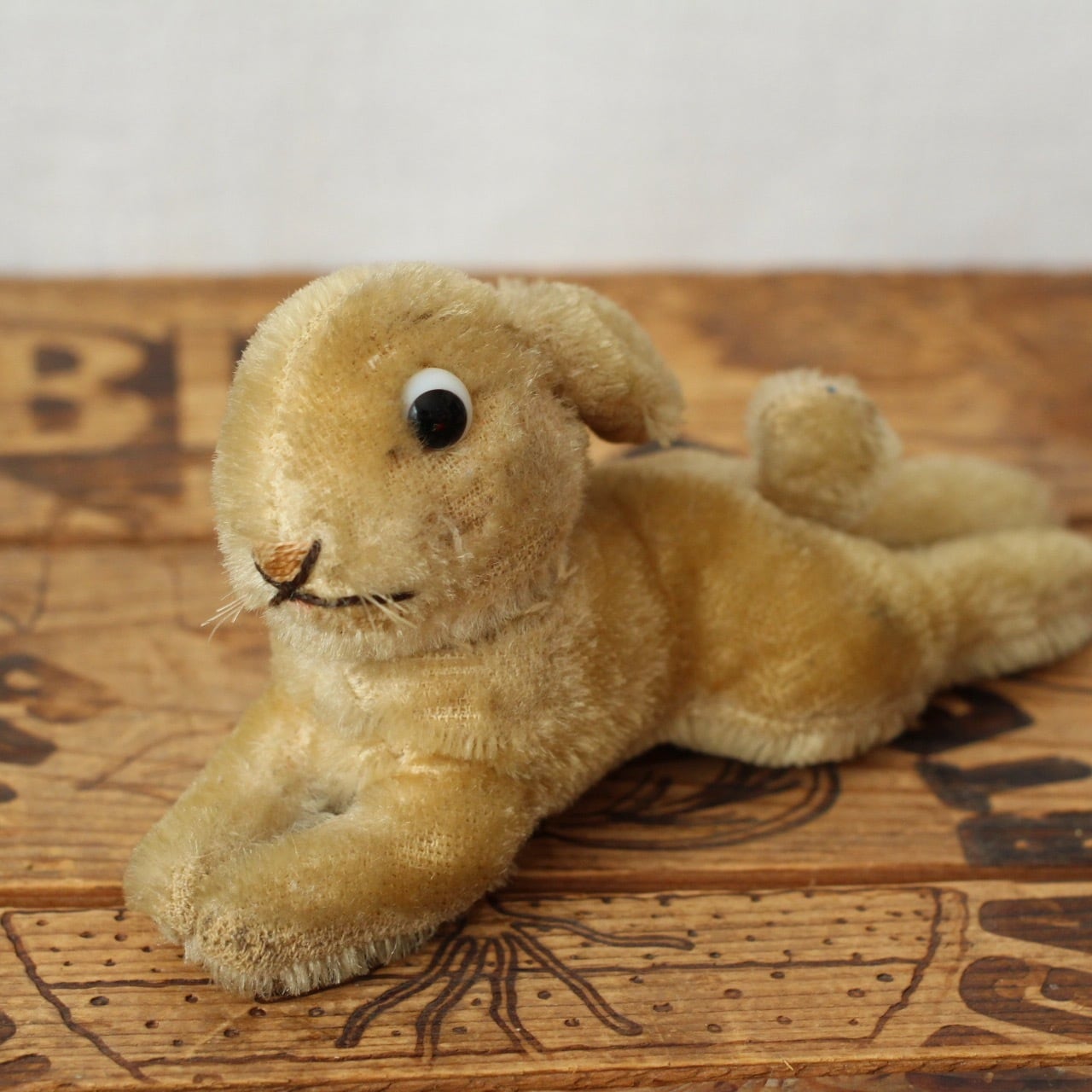 285]アンティーク/ヴィンテージ シュタイフ 横になったうさぎ Lying