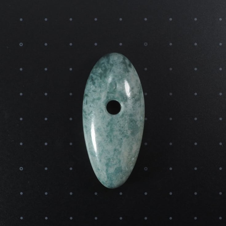 糸魚川翡翠 大珠 希少色！青緑翡翠 53mm Blue-green jadeite Taishu