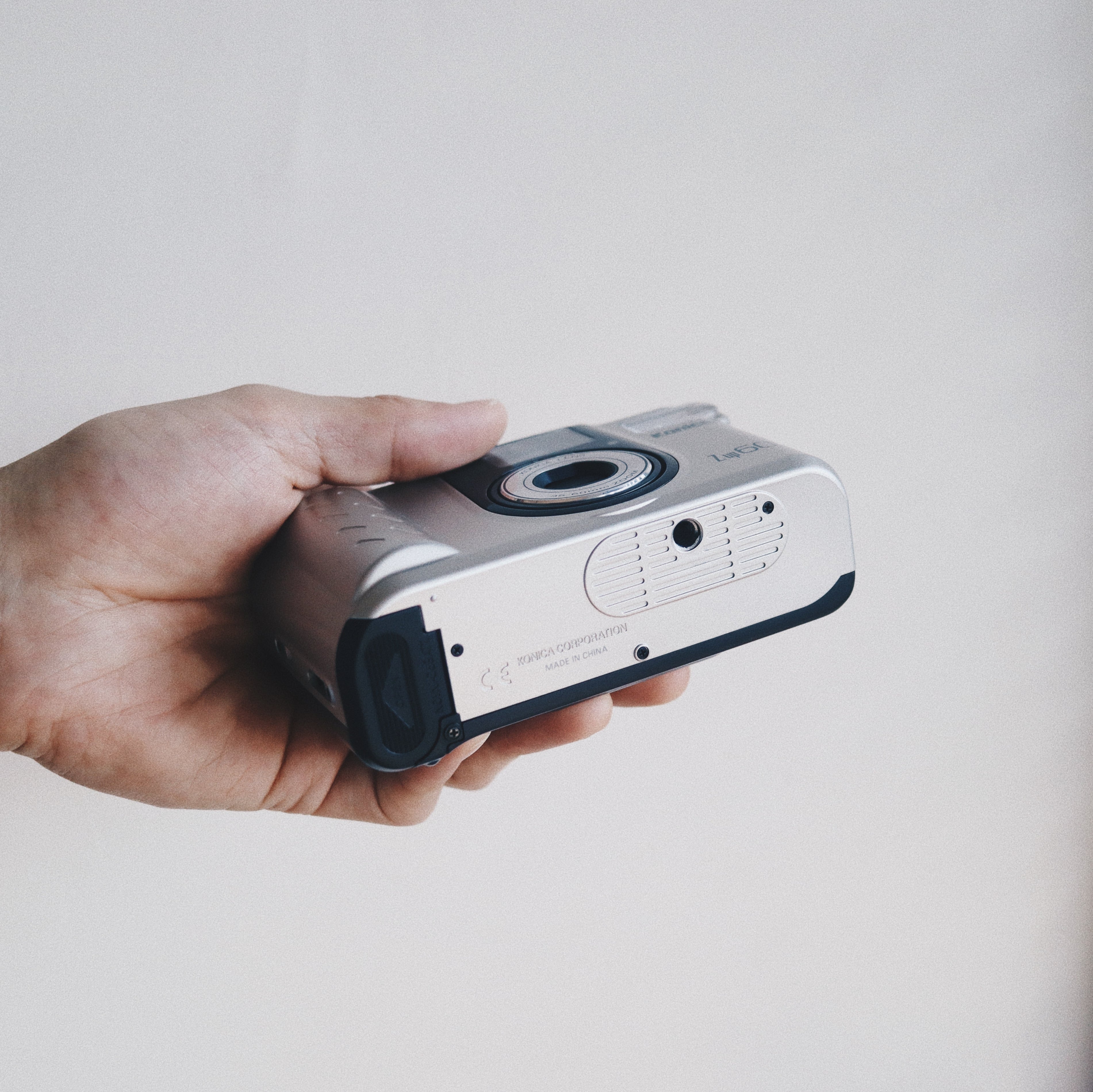 ⌘完動品！ 電池付き、作例あり！ Konica Z-UP 90E⌘ Konica Z-up