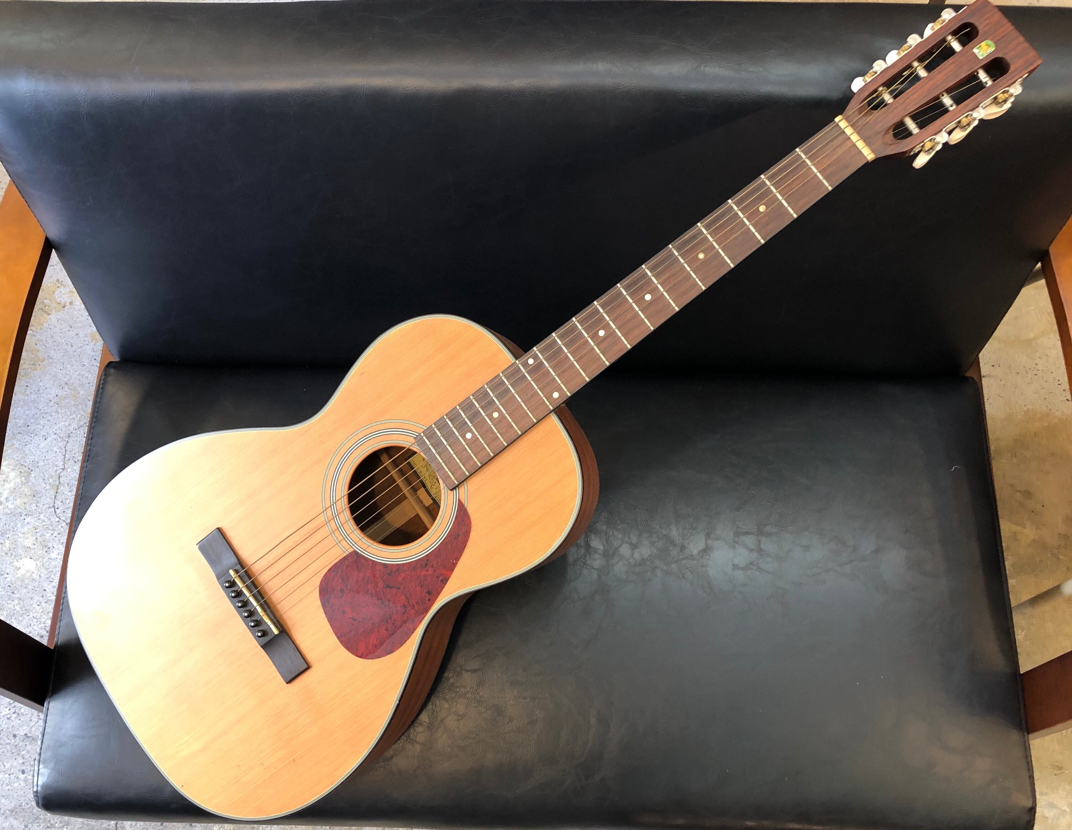 ギター | トリノス-torinoth- | 新宿区神楽坂のリサイクルショップ・古着