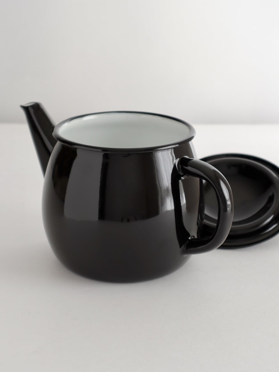 ティーポット ホーロー製 黒 / Enamel Teapot Black ZANGRA