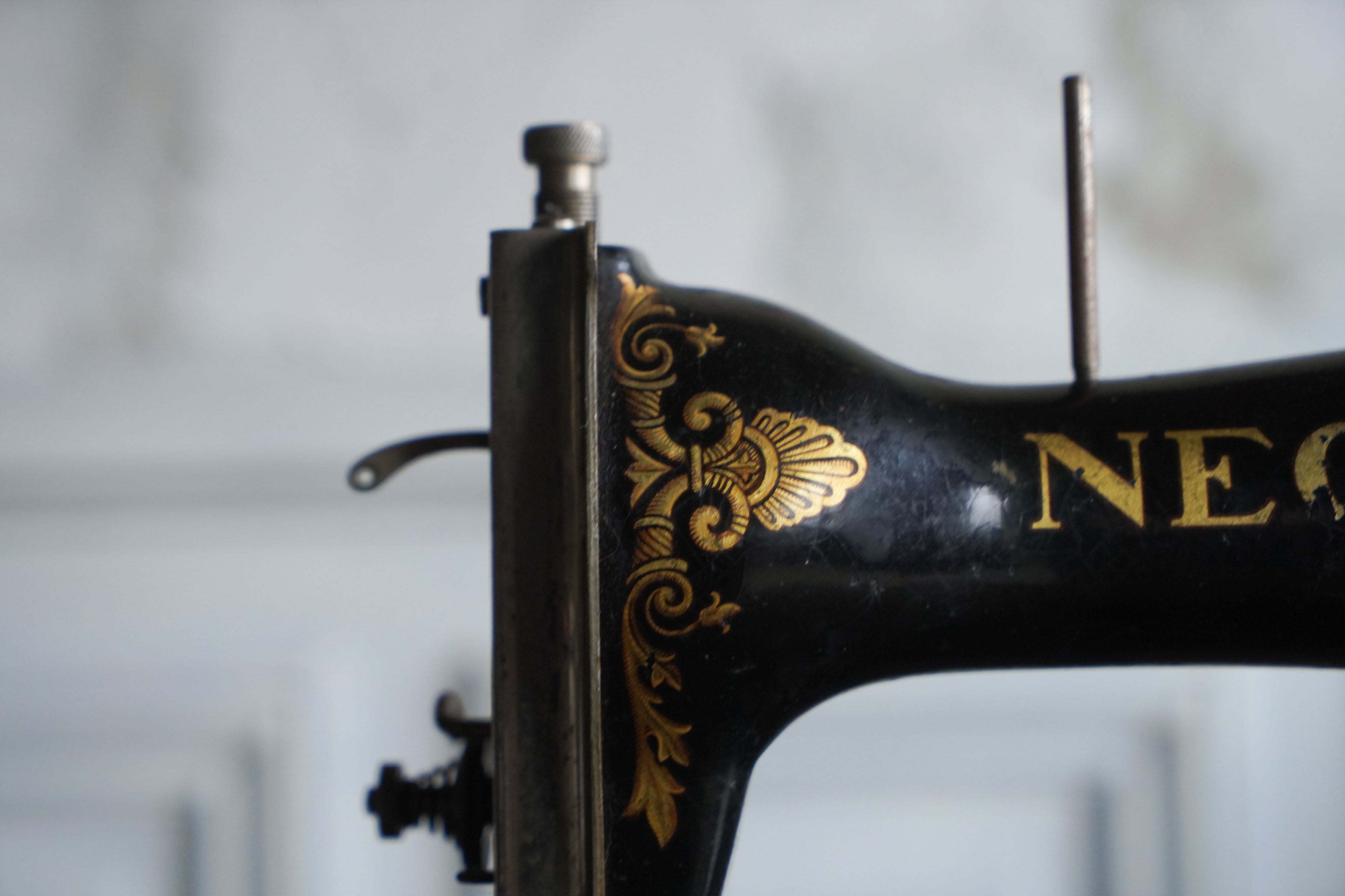 ミシン台セット/ミシン付き/デスク/裁縫/アンティーク/バタフライ