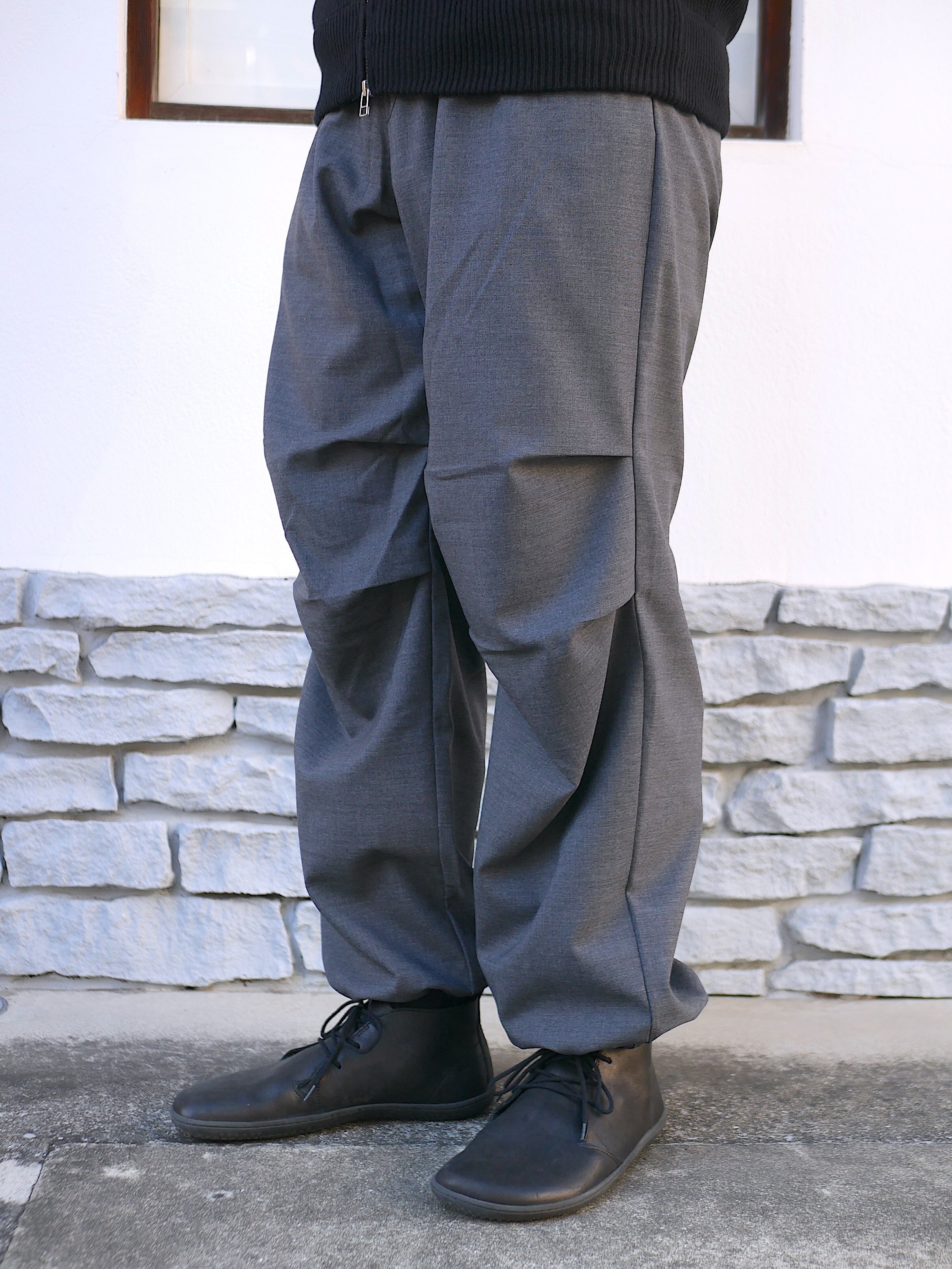 BROWN by 2-tacs / KNEE TUCK PANTS | st. valley house - セント