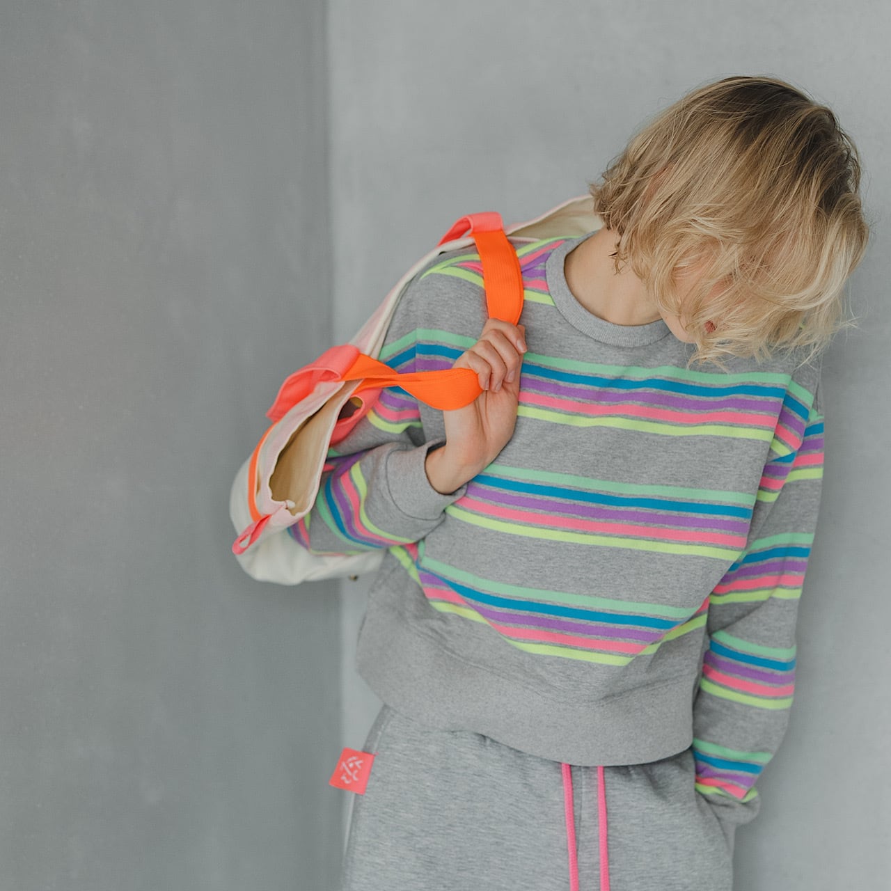 カラフルボーダートップス(グレー) | LINKABLE