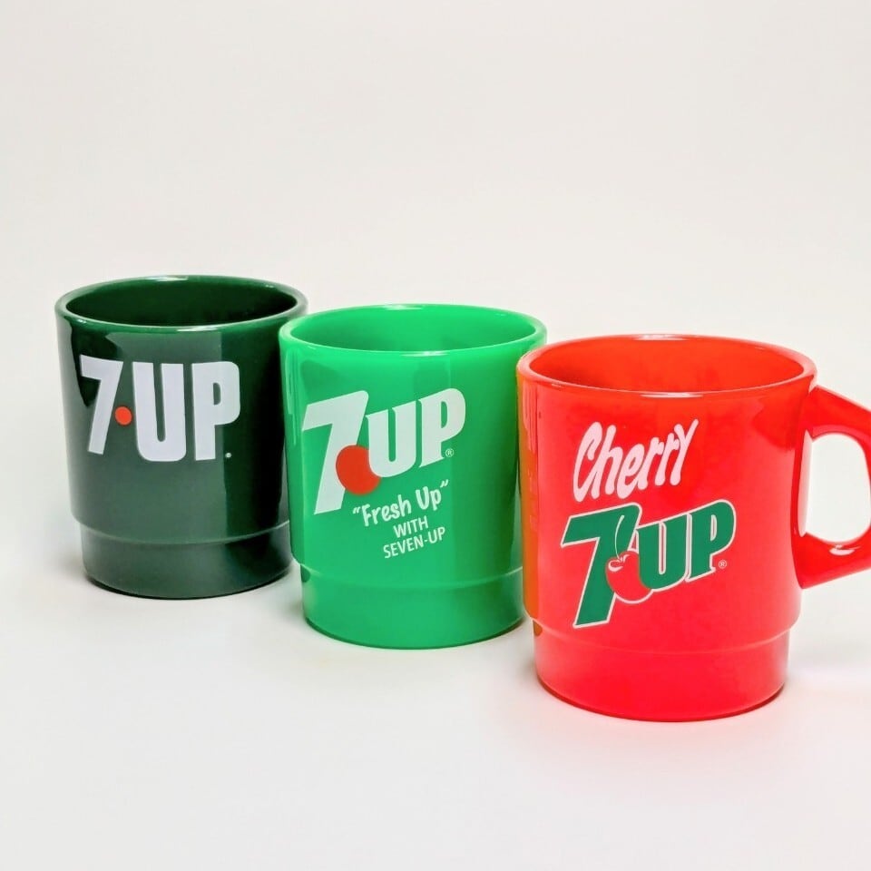 STACKING MUG / スタッキングマグ 積み重ねられるマグ 】 7UP ( セブン