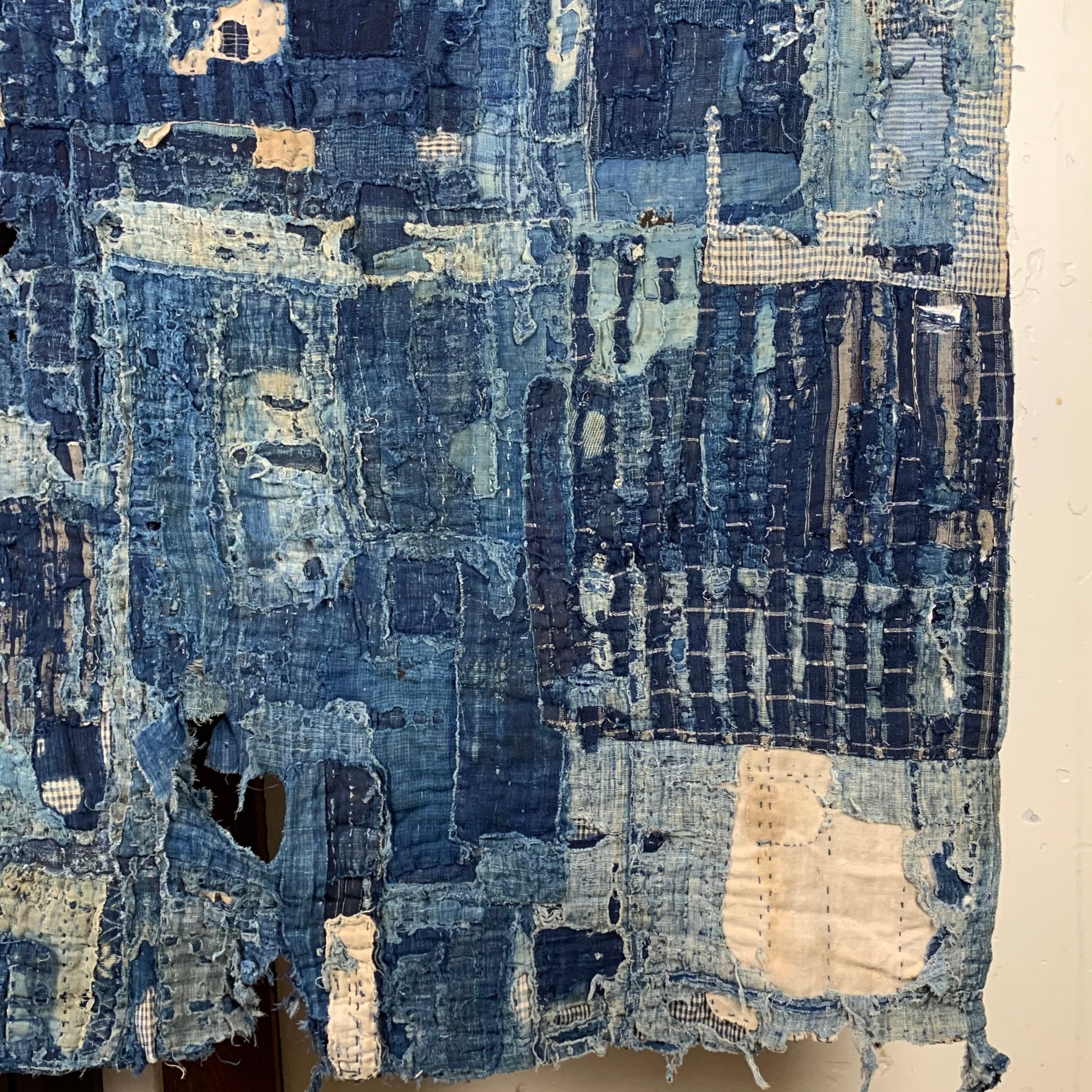 アンティーク・襤褸《boro》藍染木綿 らんる ぼろ 古布 | 粋屋−ikiya