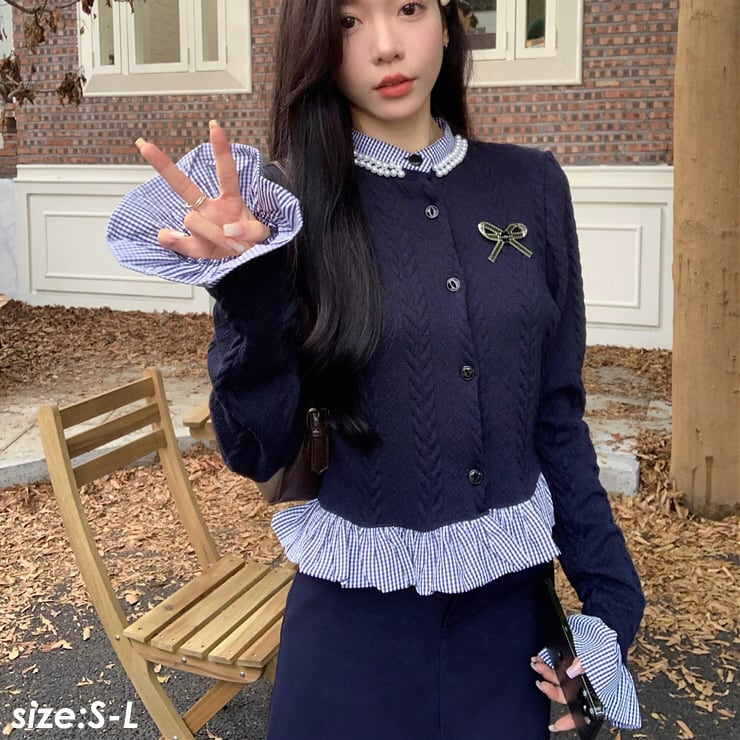 Rene ルネ 34 ブローチつき 黒 カーディガン Rene ブローチ付き ニット