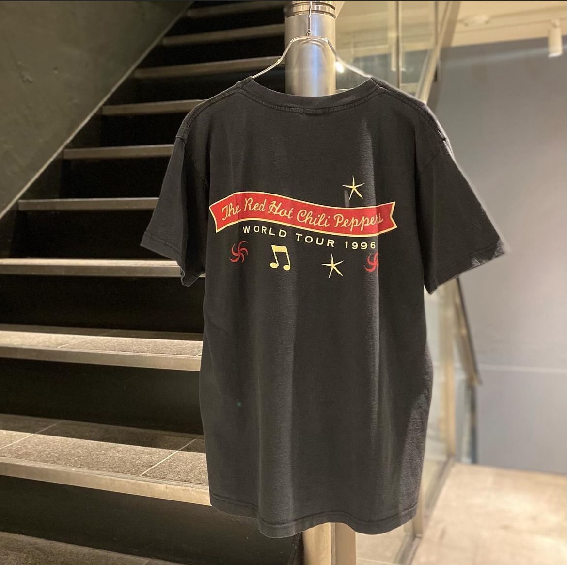 90's Red Hot Chili Peppers Tee 